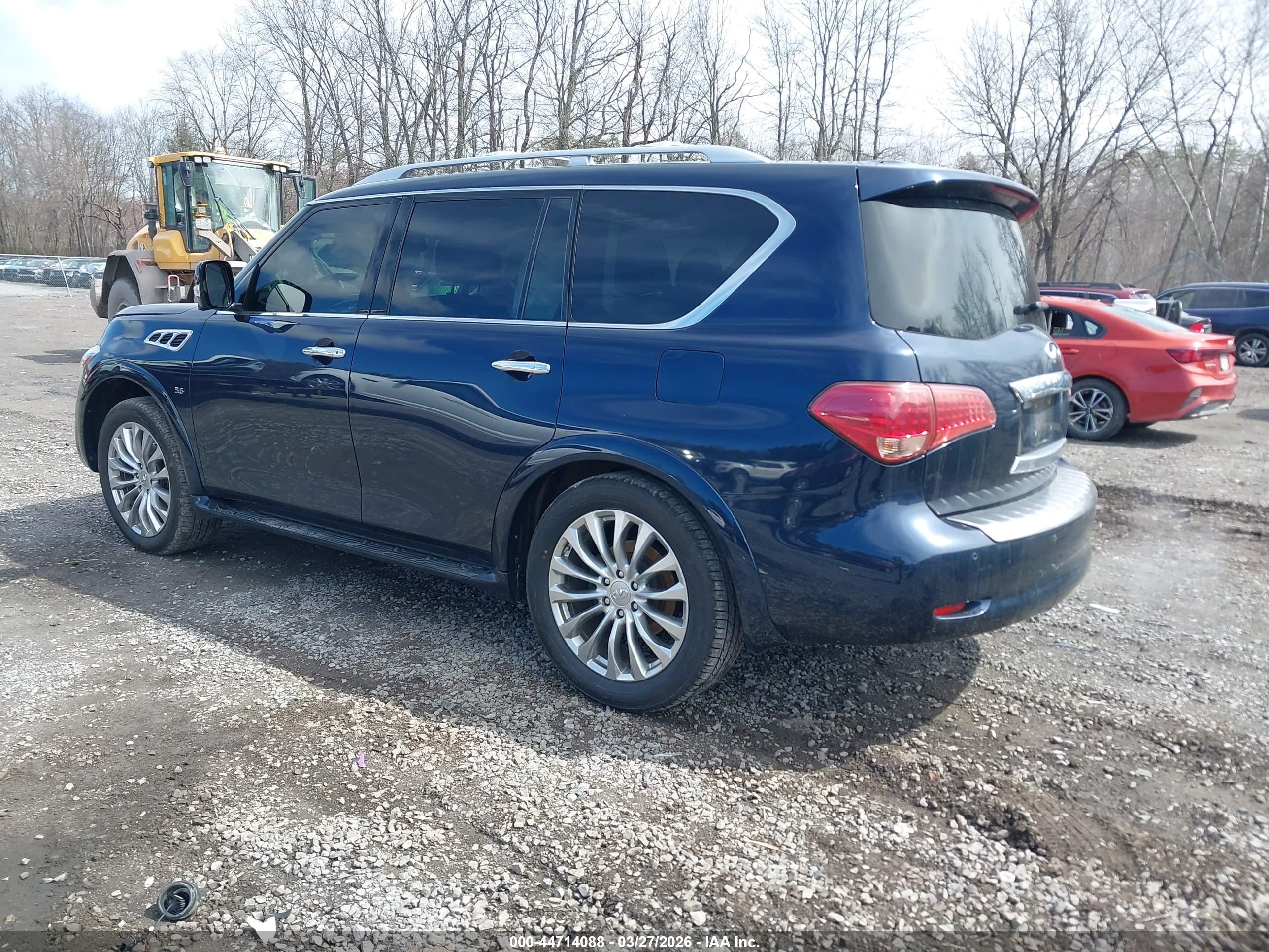 INFINITI QX80 image 3