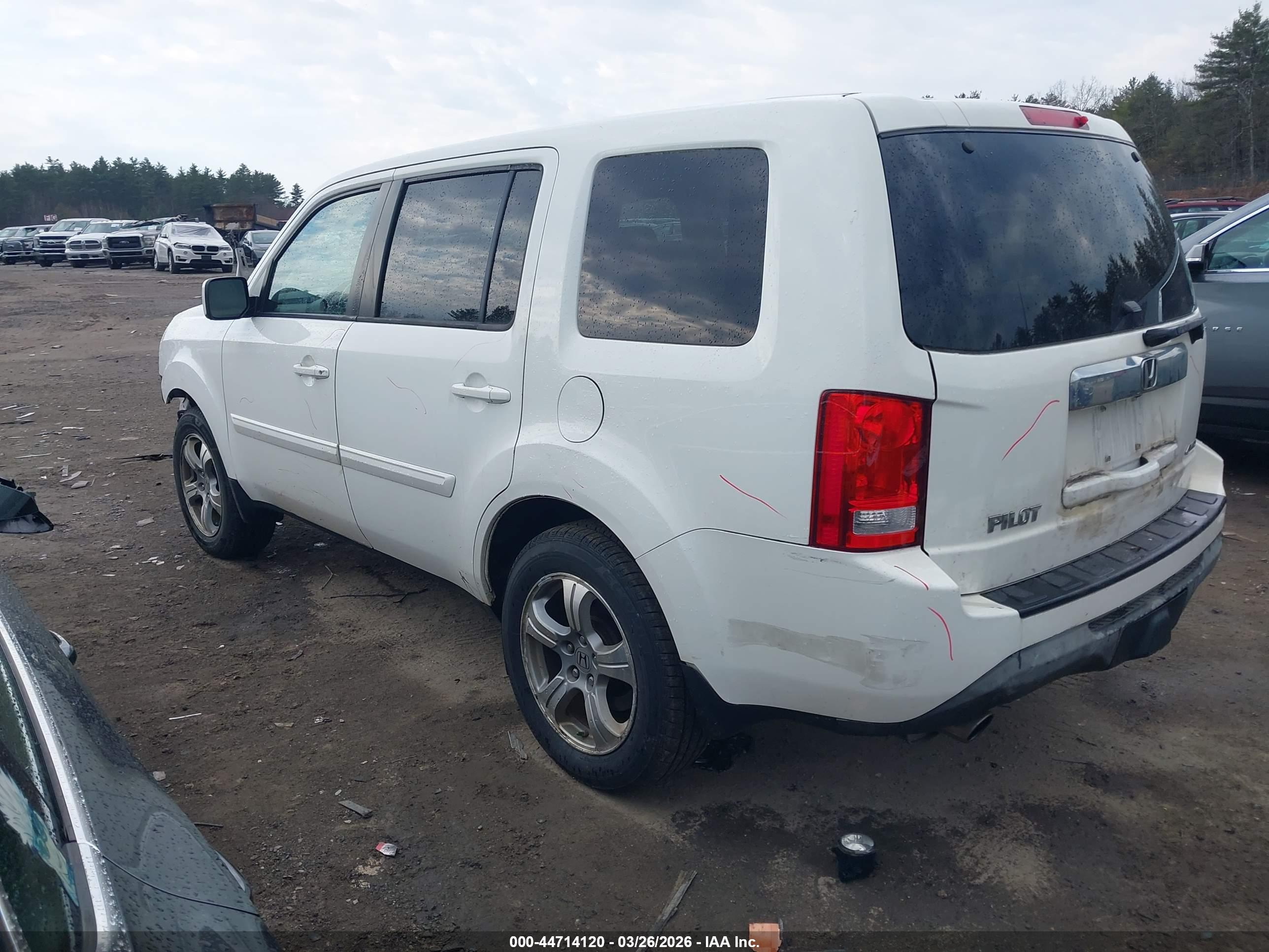 HONDA PILOT image 3