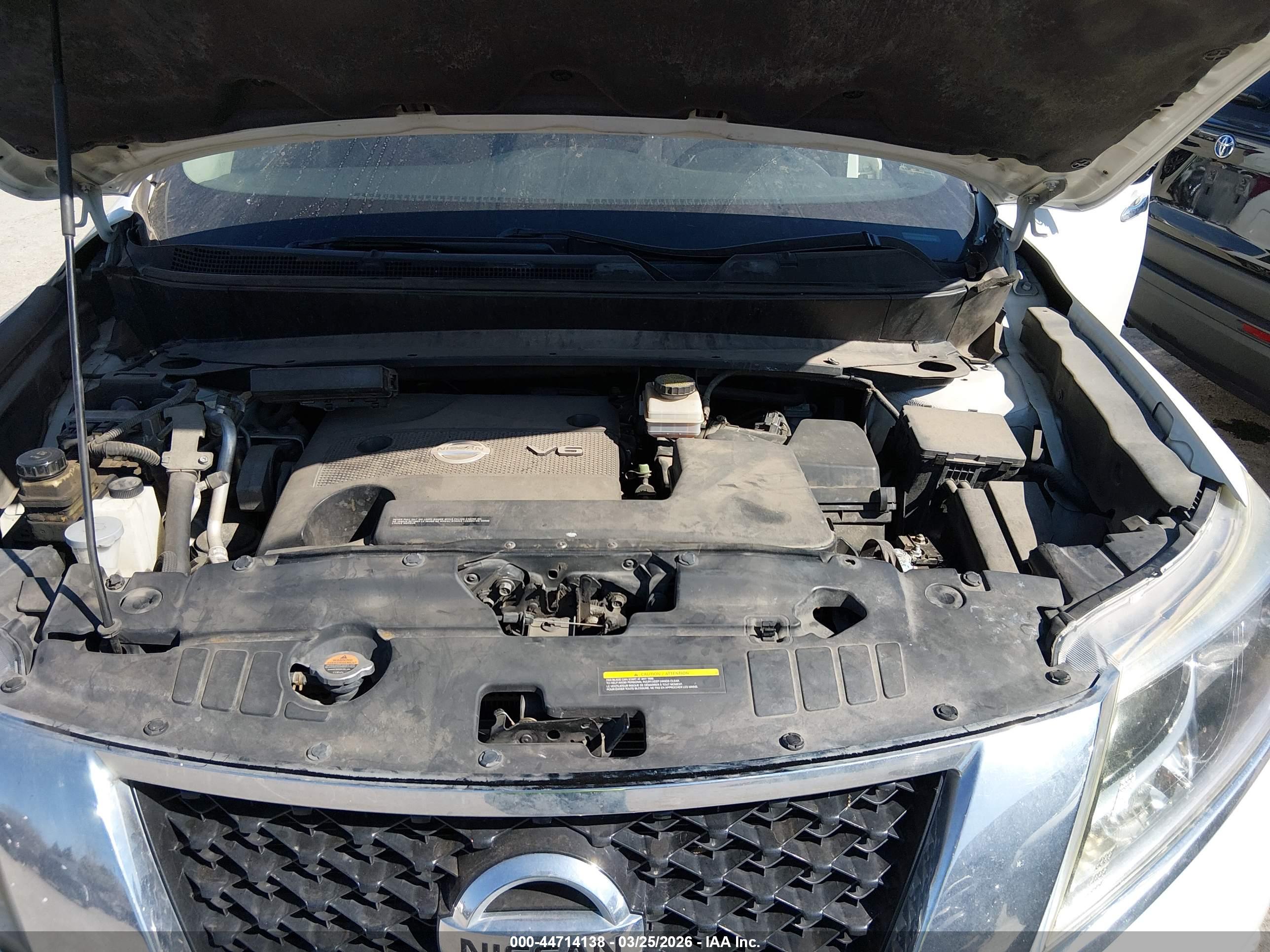 NISSAN PATHFINDER image 10