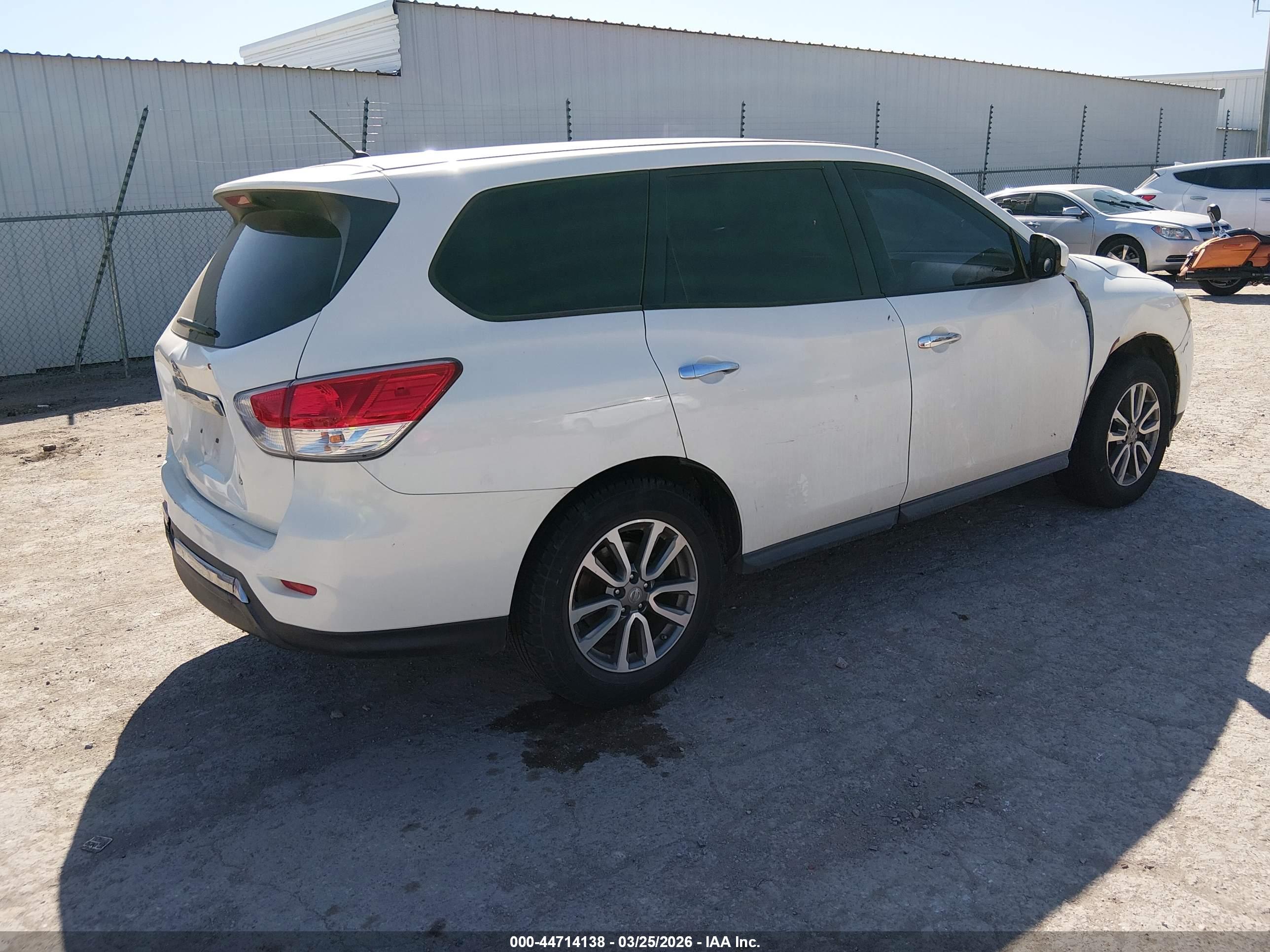 NISSAN PATHFINDER image 4