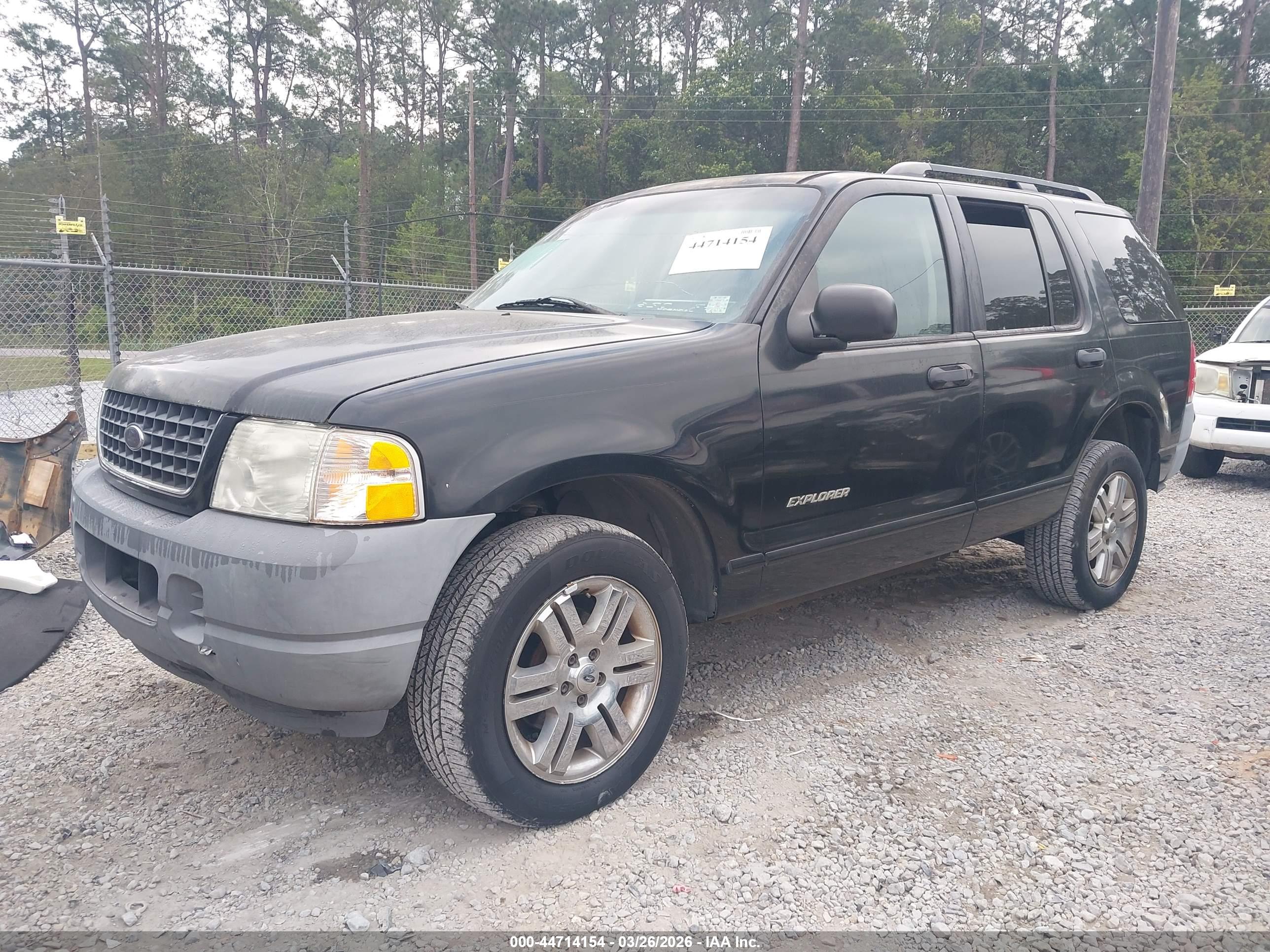 FORD EXPLORER image 2