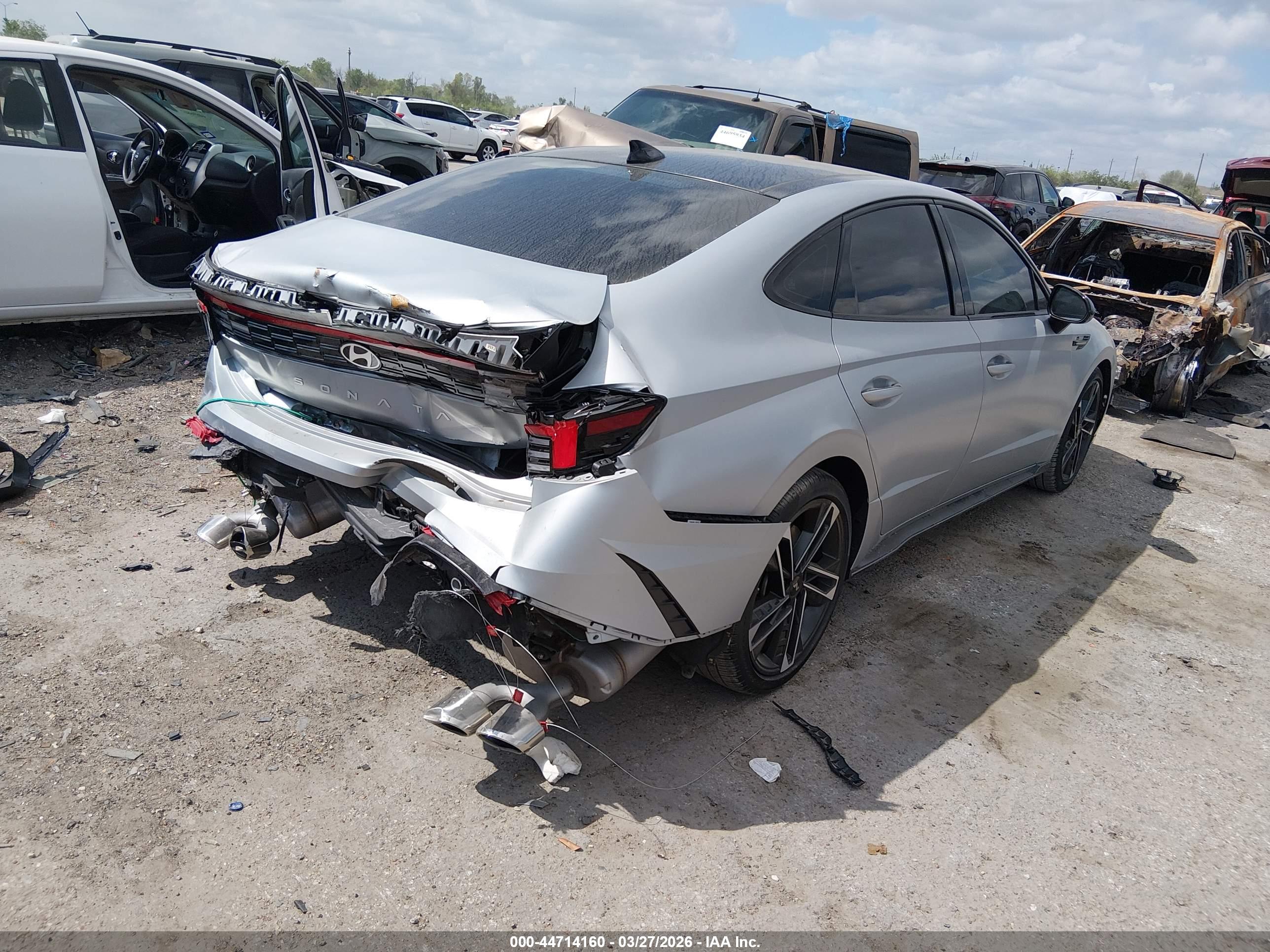 HYUNDAI SONATA image 4