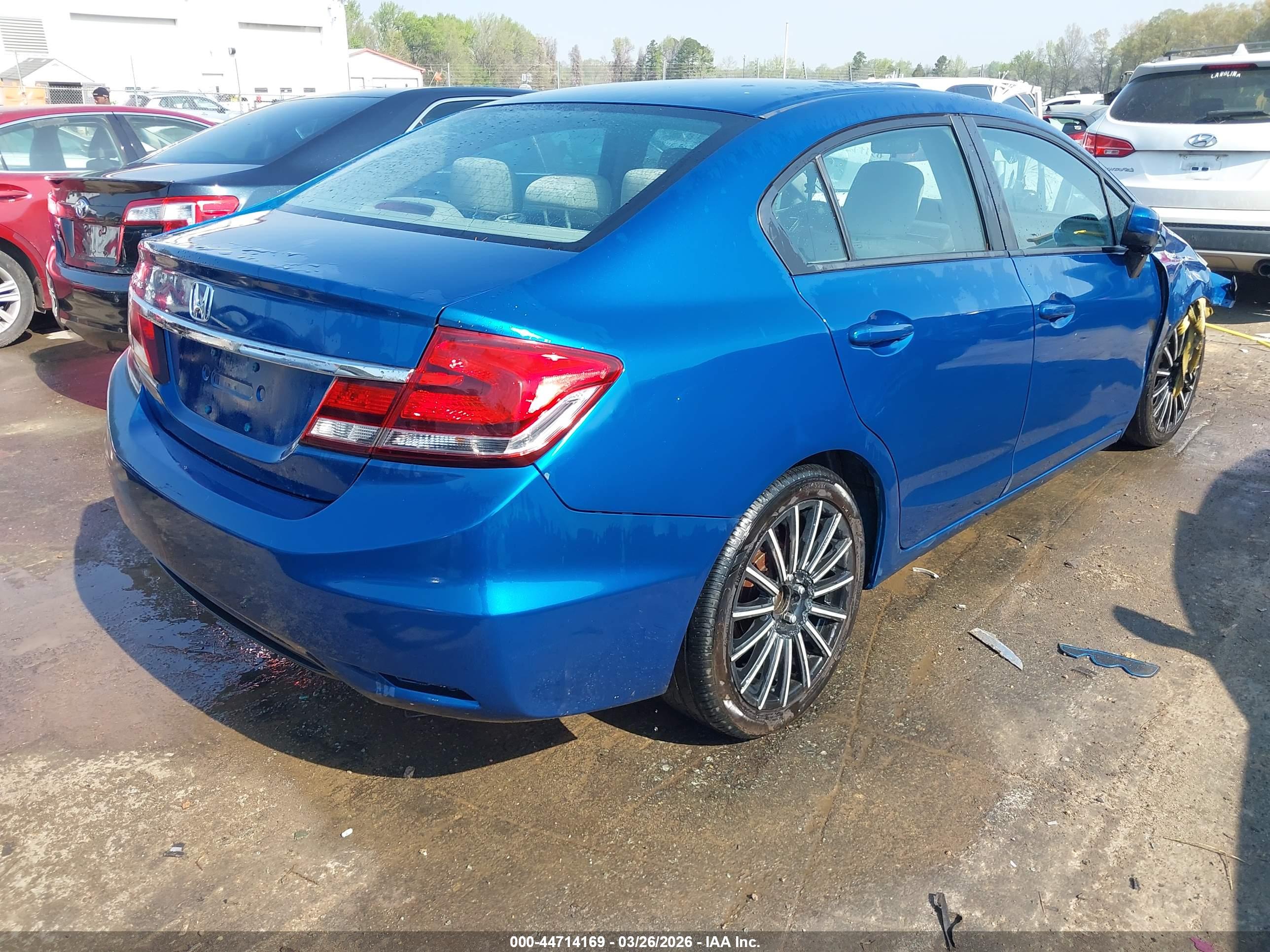 HONDA CIVIC image 4