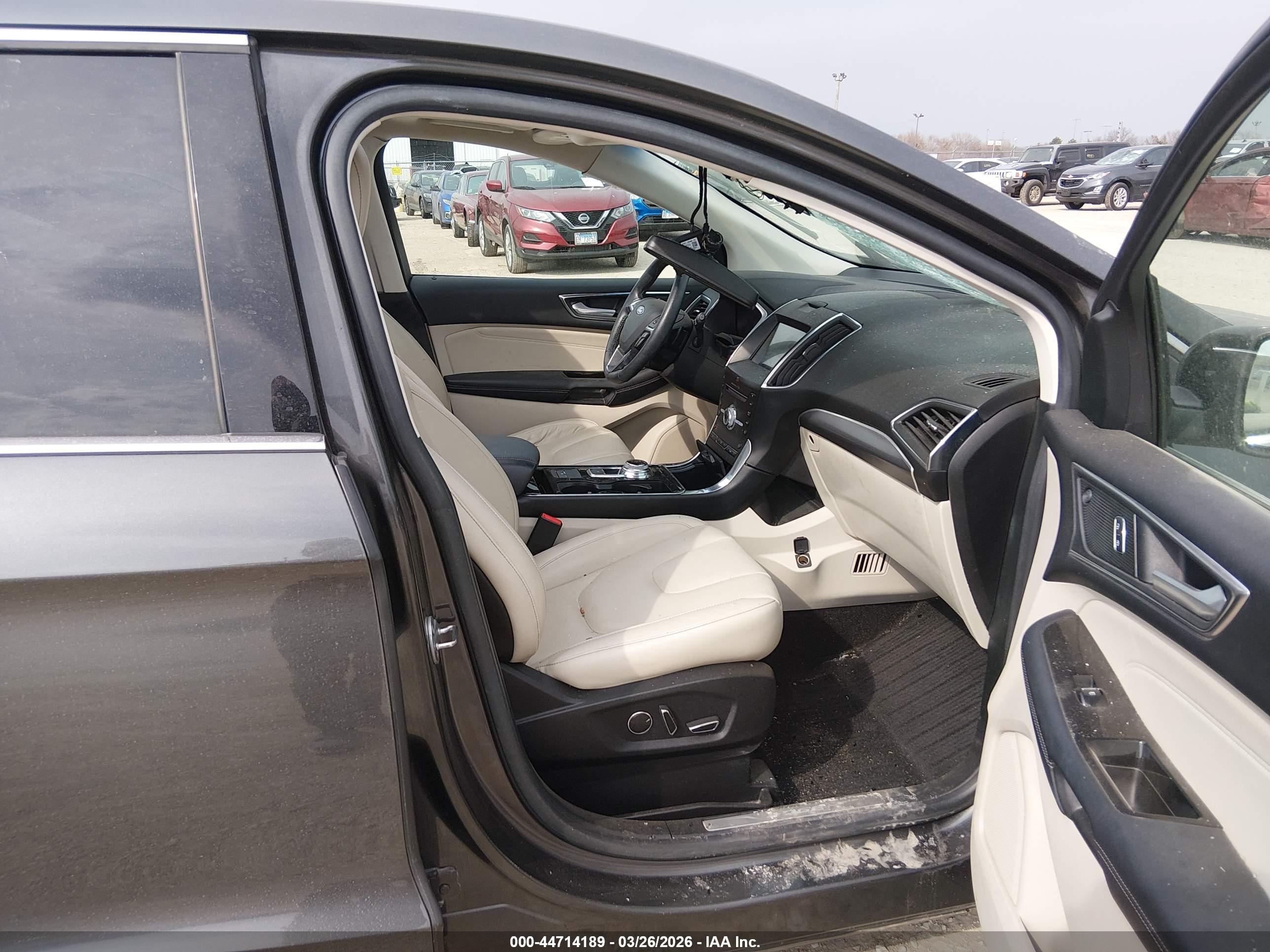 FORD EDGE image 5
