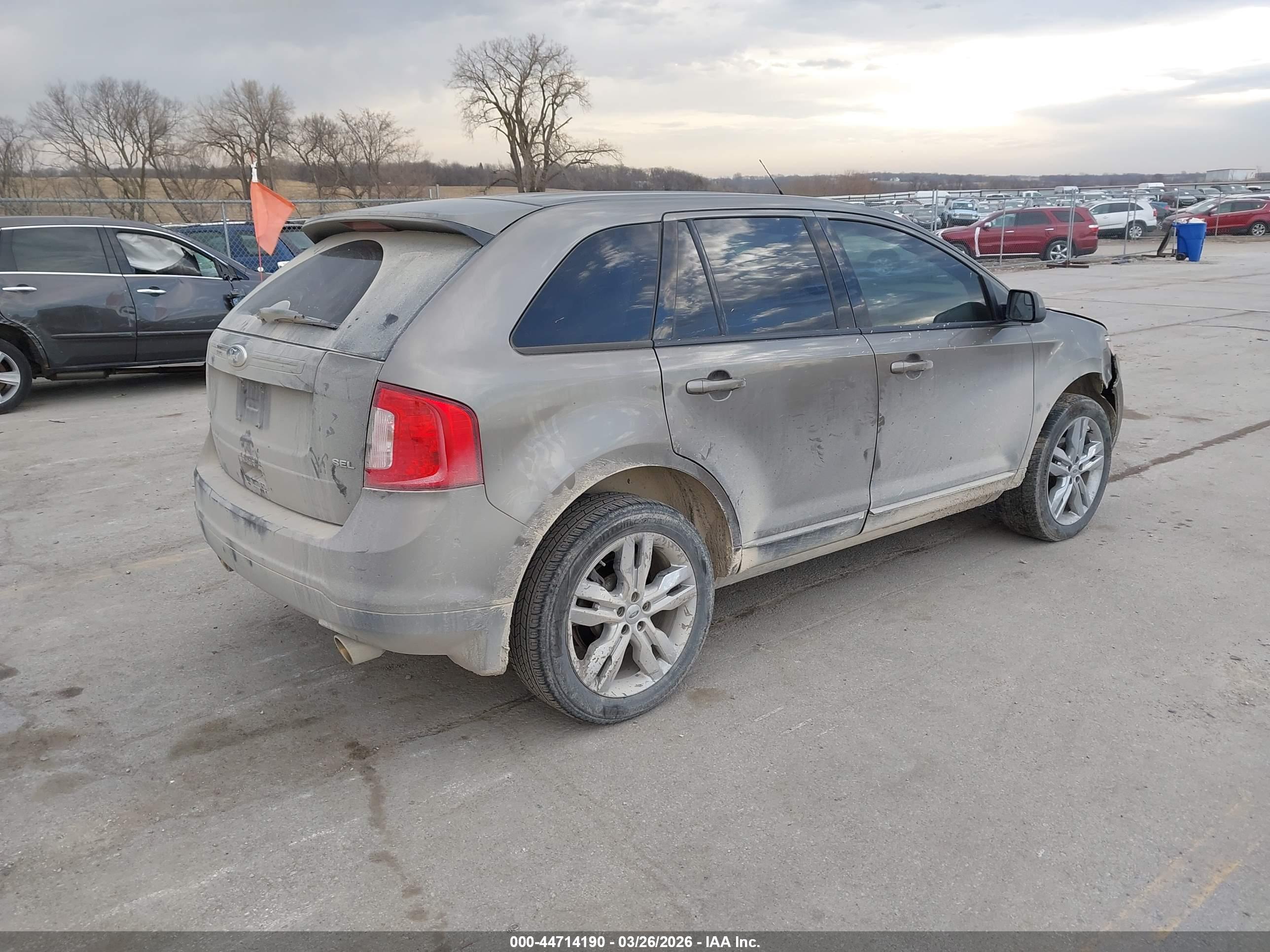FORD EDGE image 4