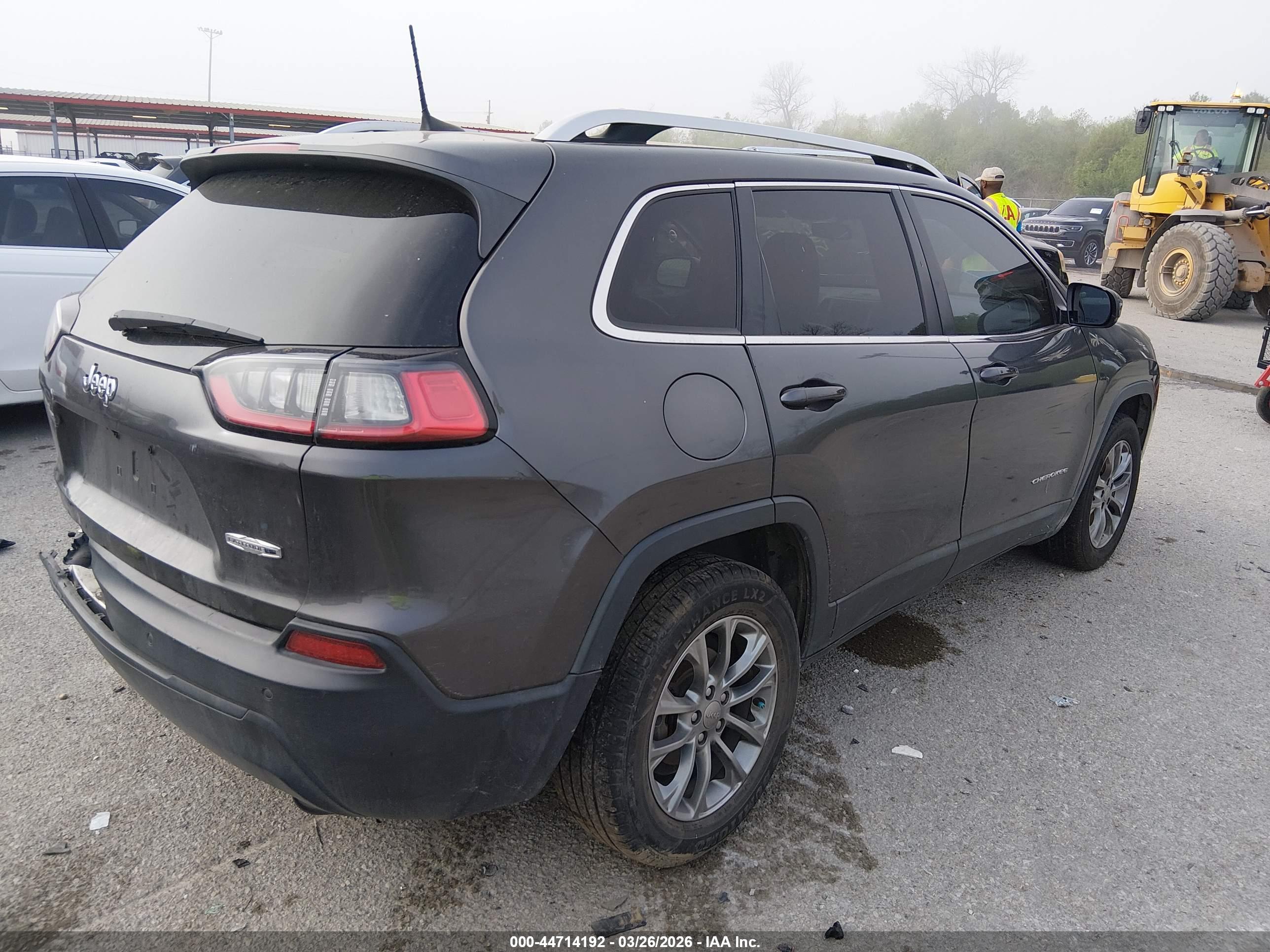 JEEP CHEROKEE image 4