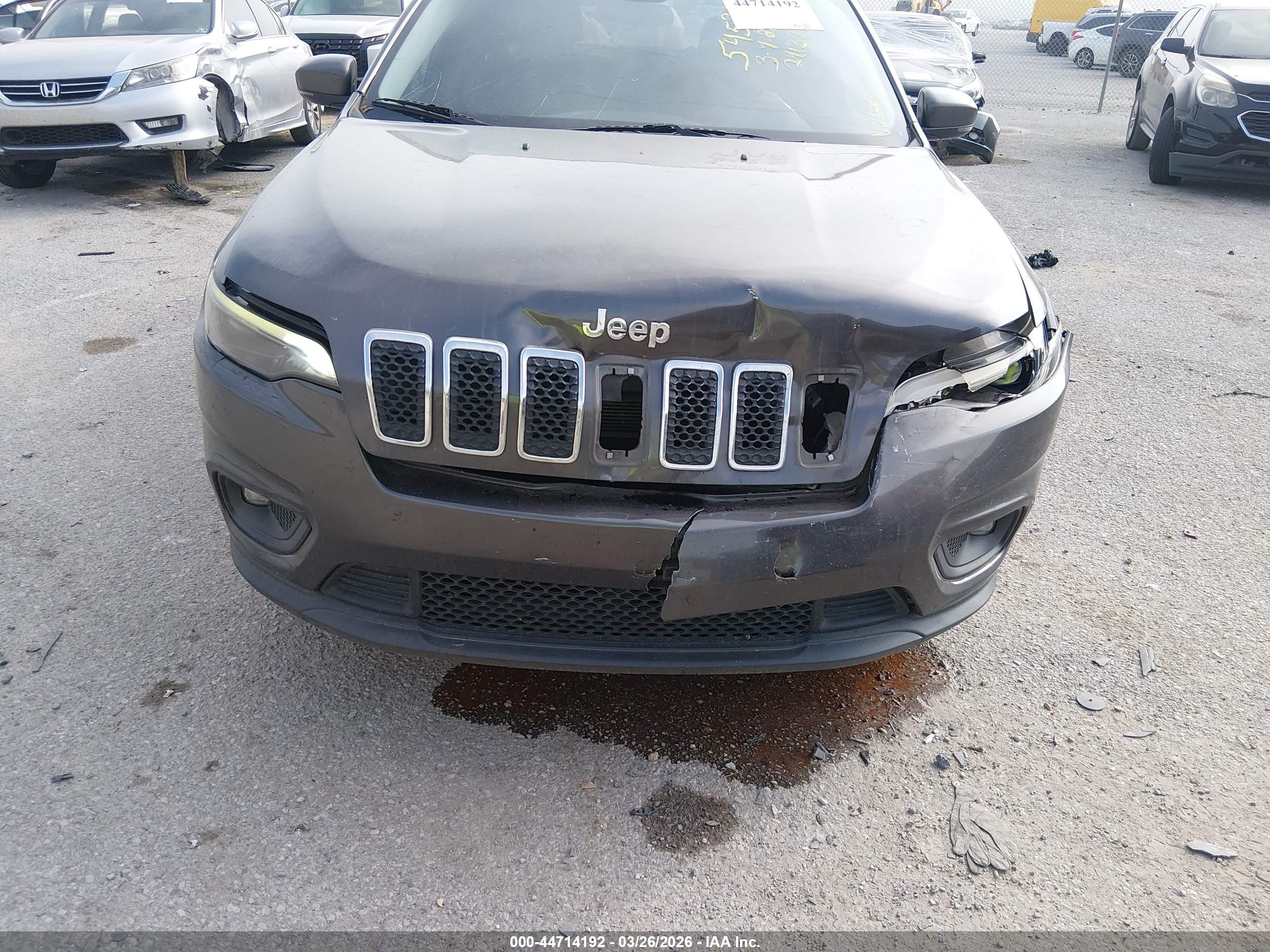 JEEP CHEROKEE image 6