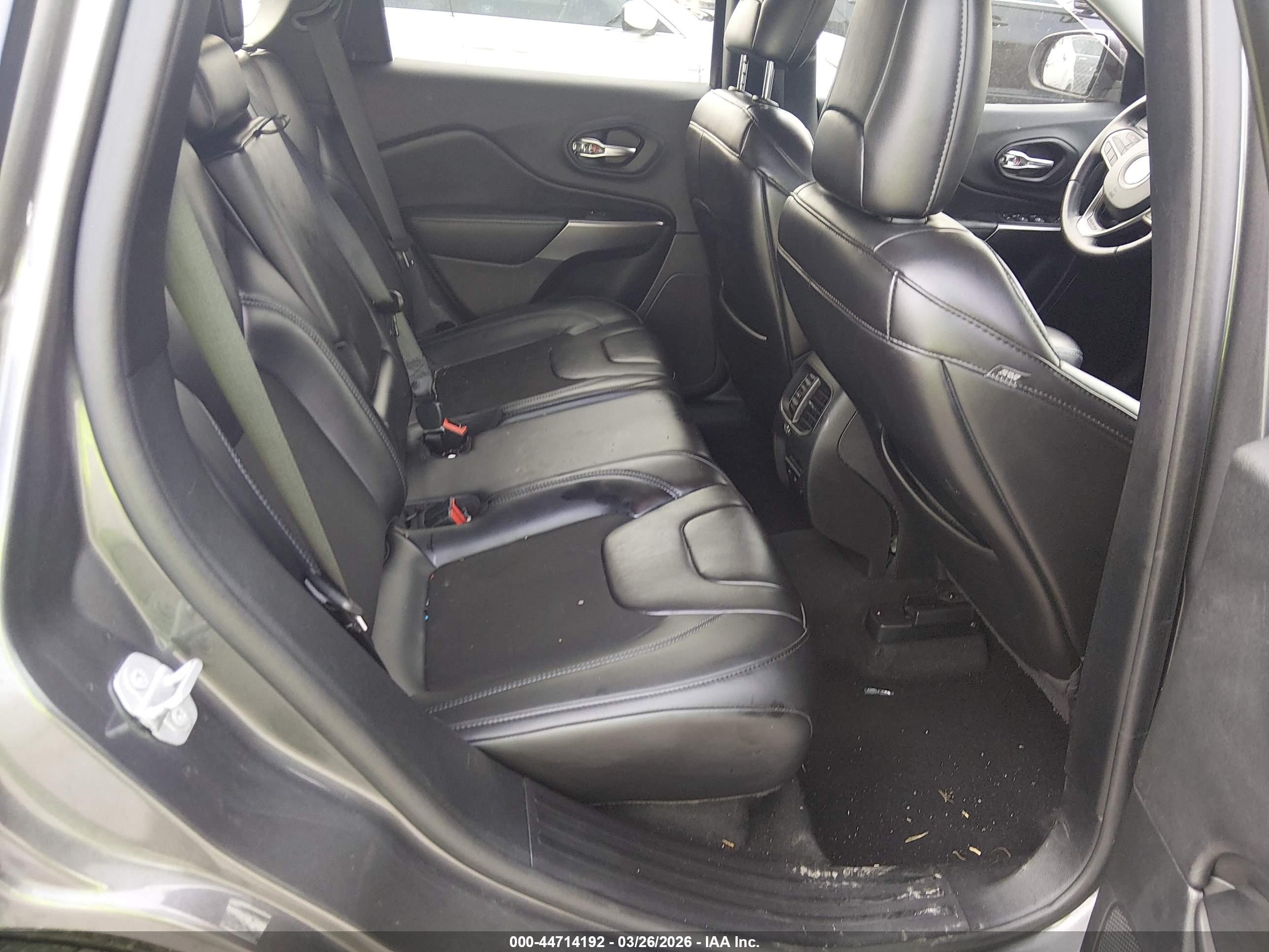 JEEP CHEROKEE image 8
