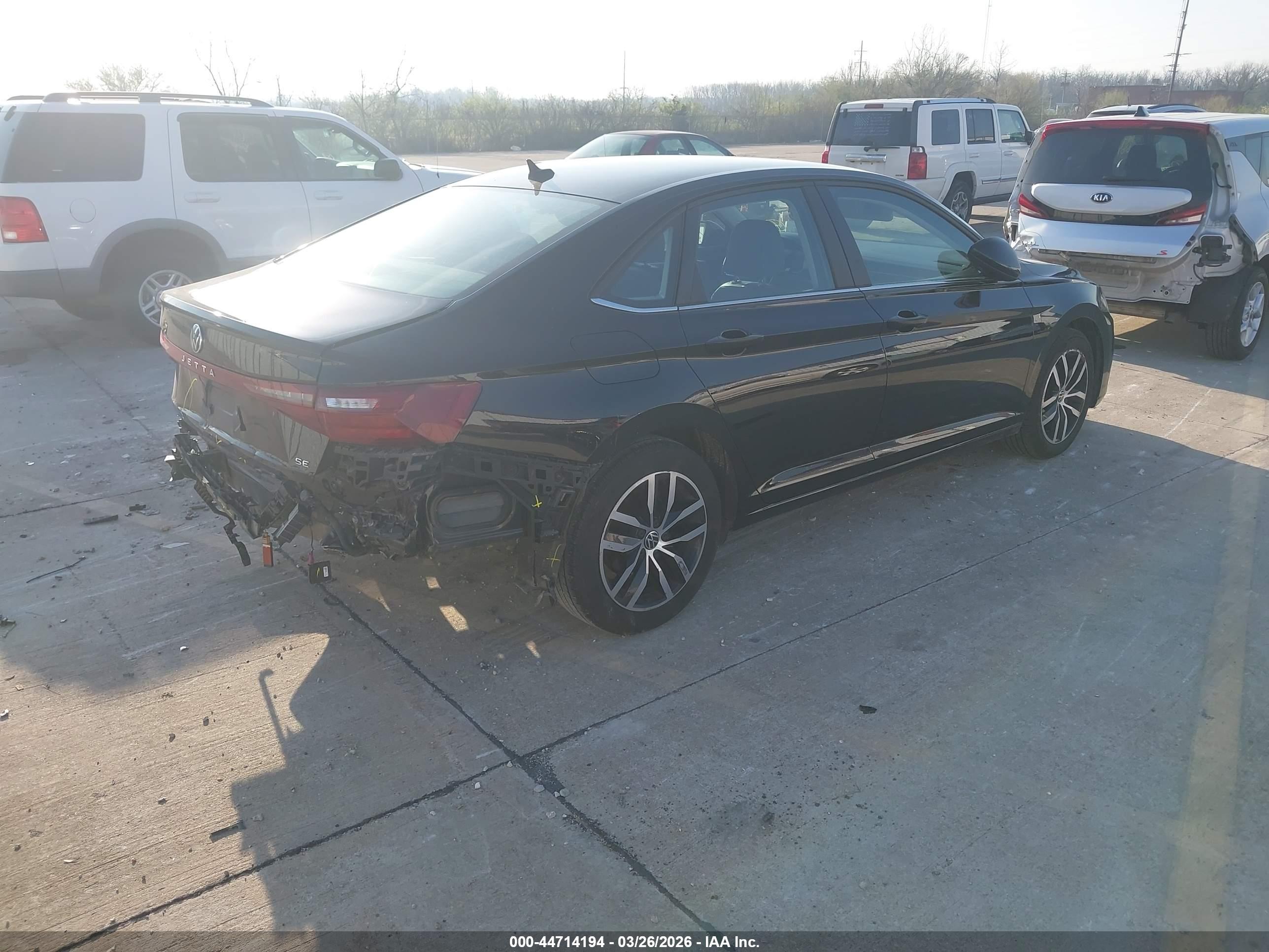 VOLKSWAGEN JETTA image 4