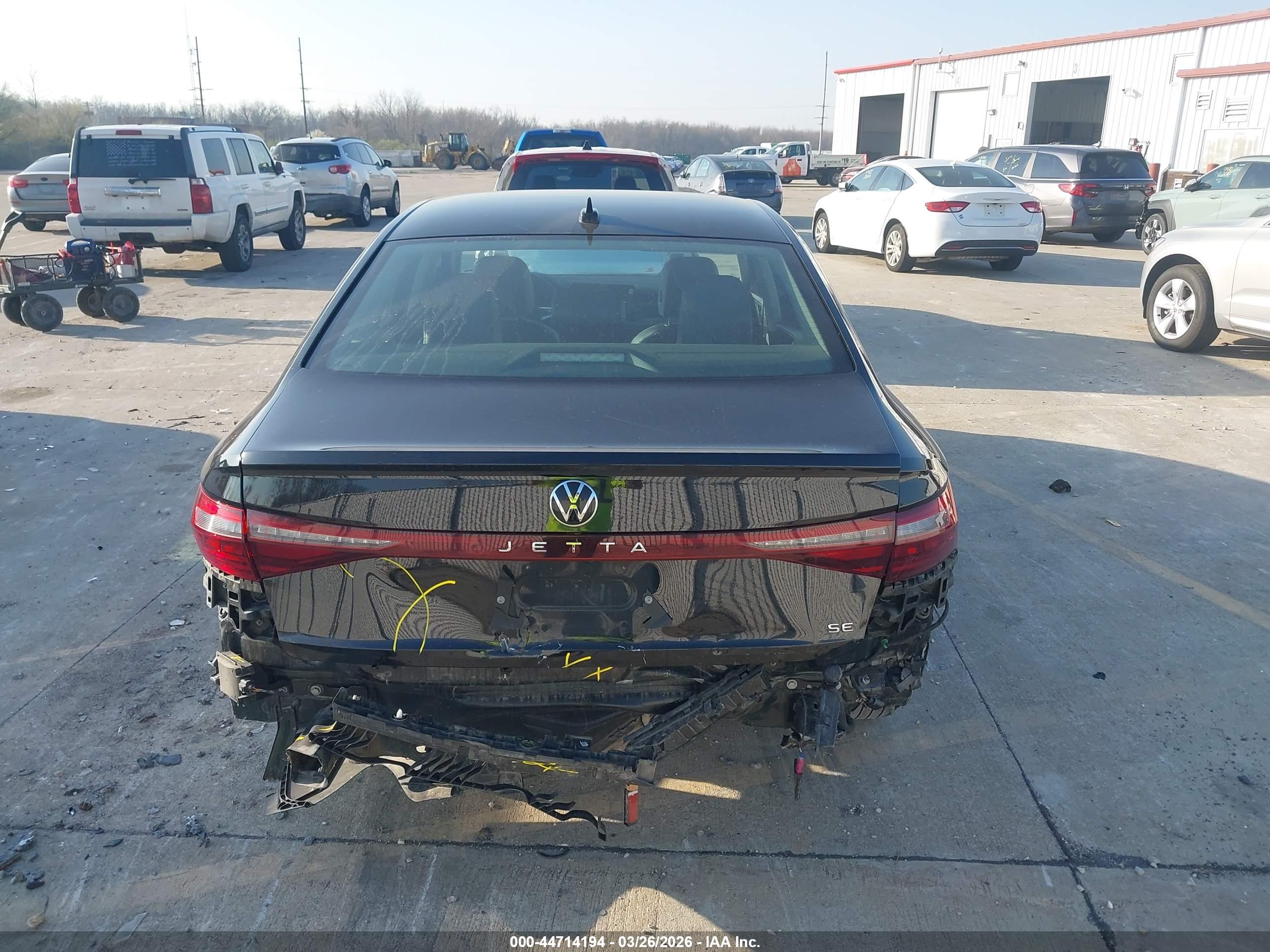 VOLKSWAGEN JETTA image 6