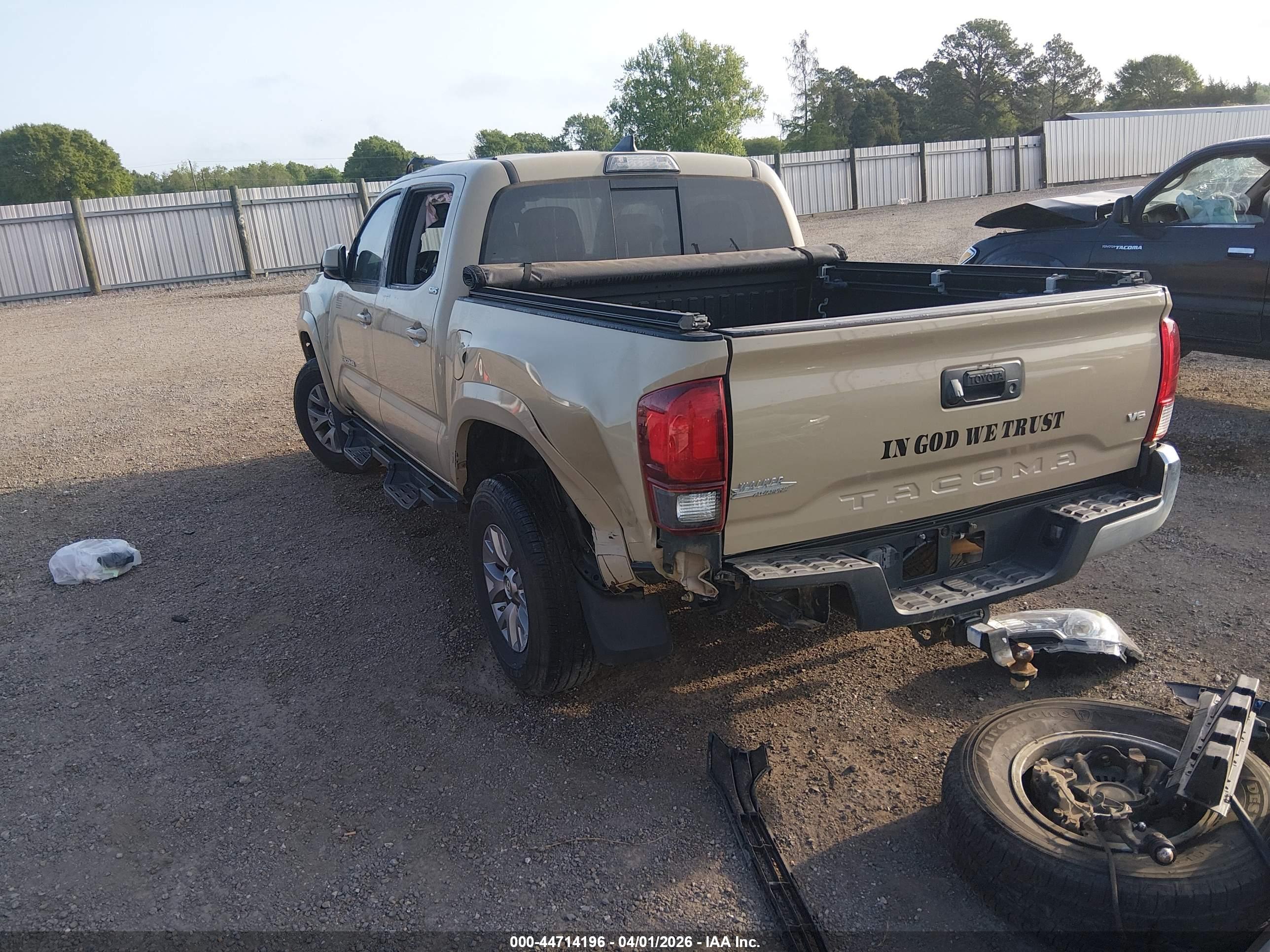 TOYOTA TACOMA image 3