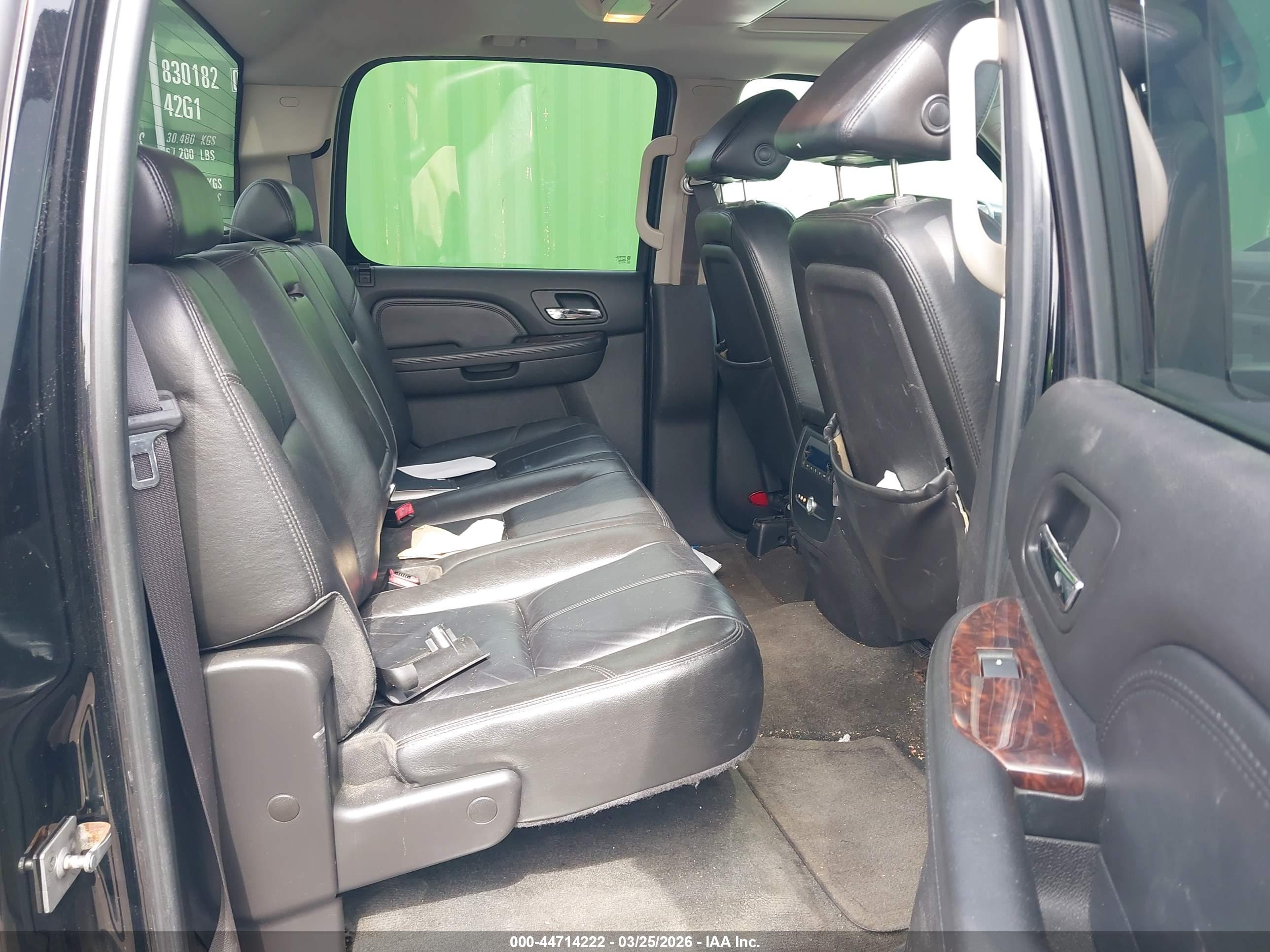 GMC SIERRA image 8