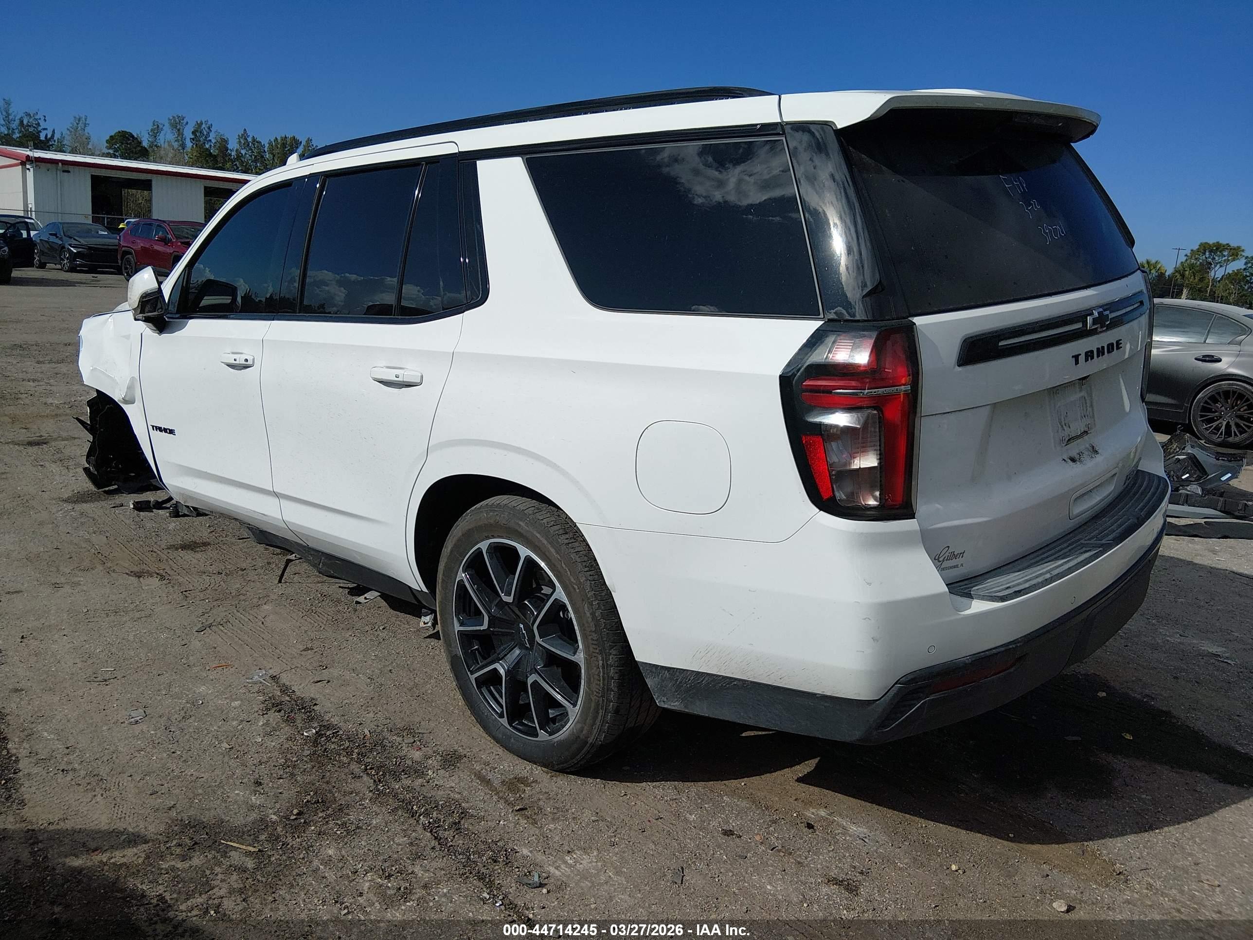 CHEVROLET TAHOE image 3