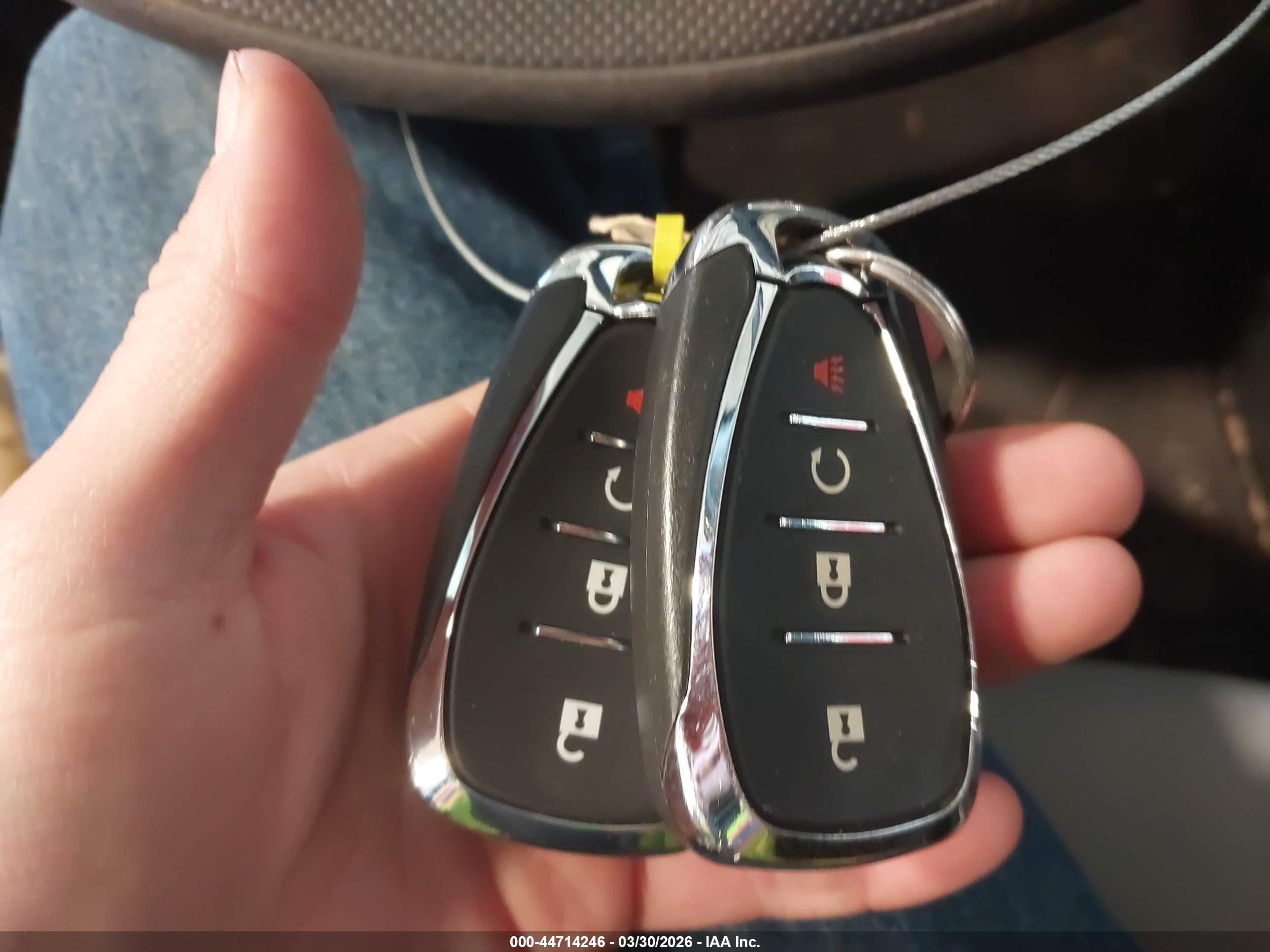 CHEVROLET EQUINOX image 11