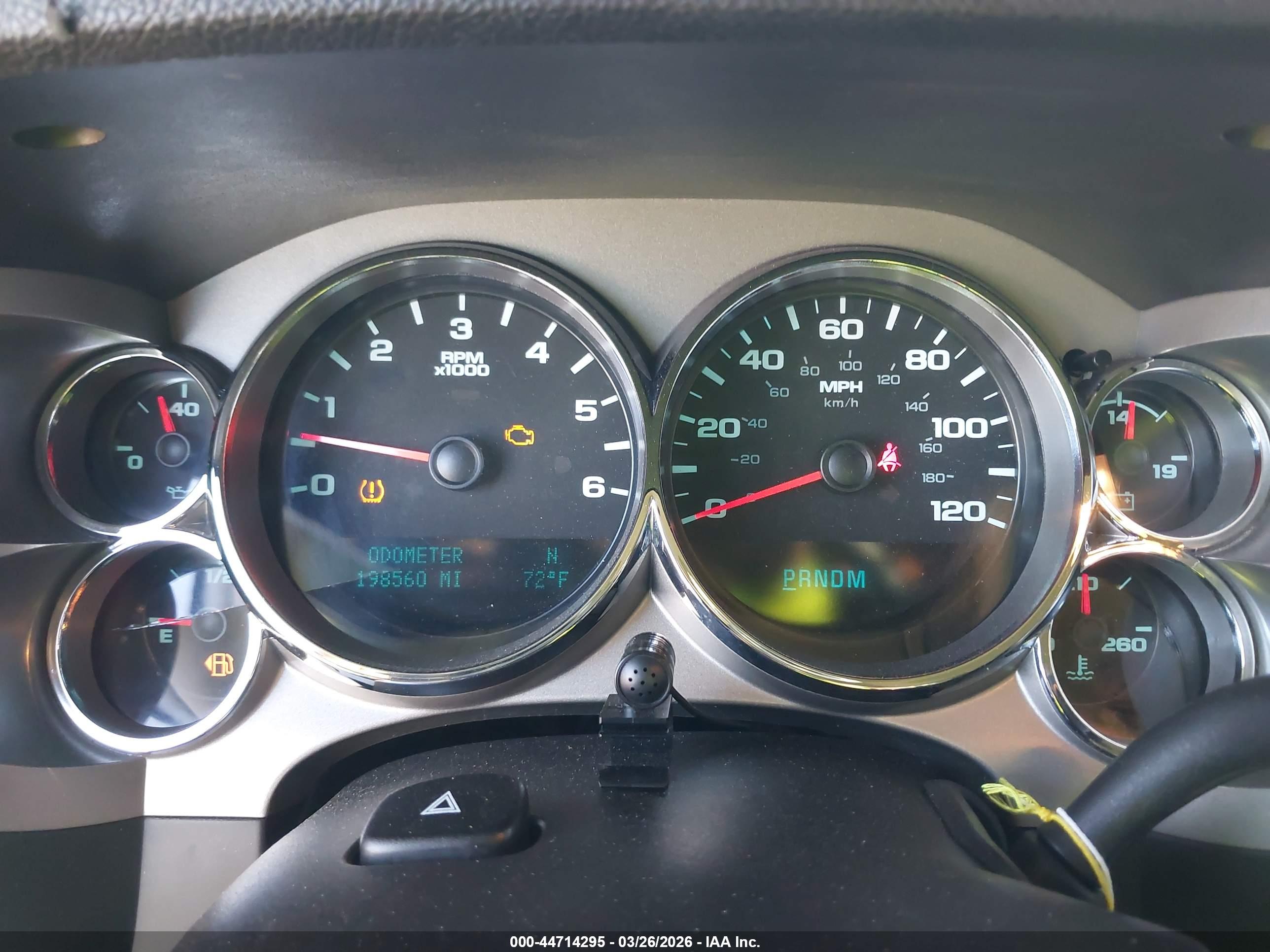 GMC SIERRA image 7