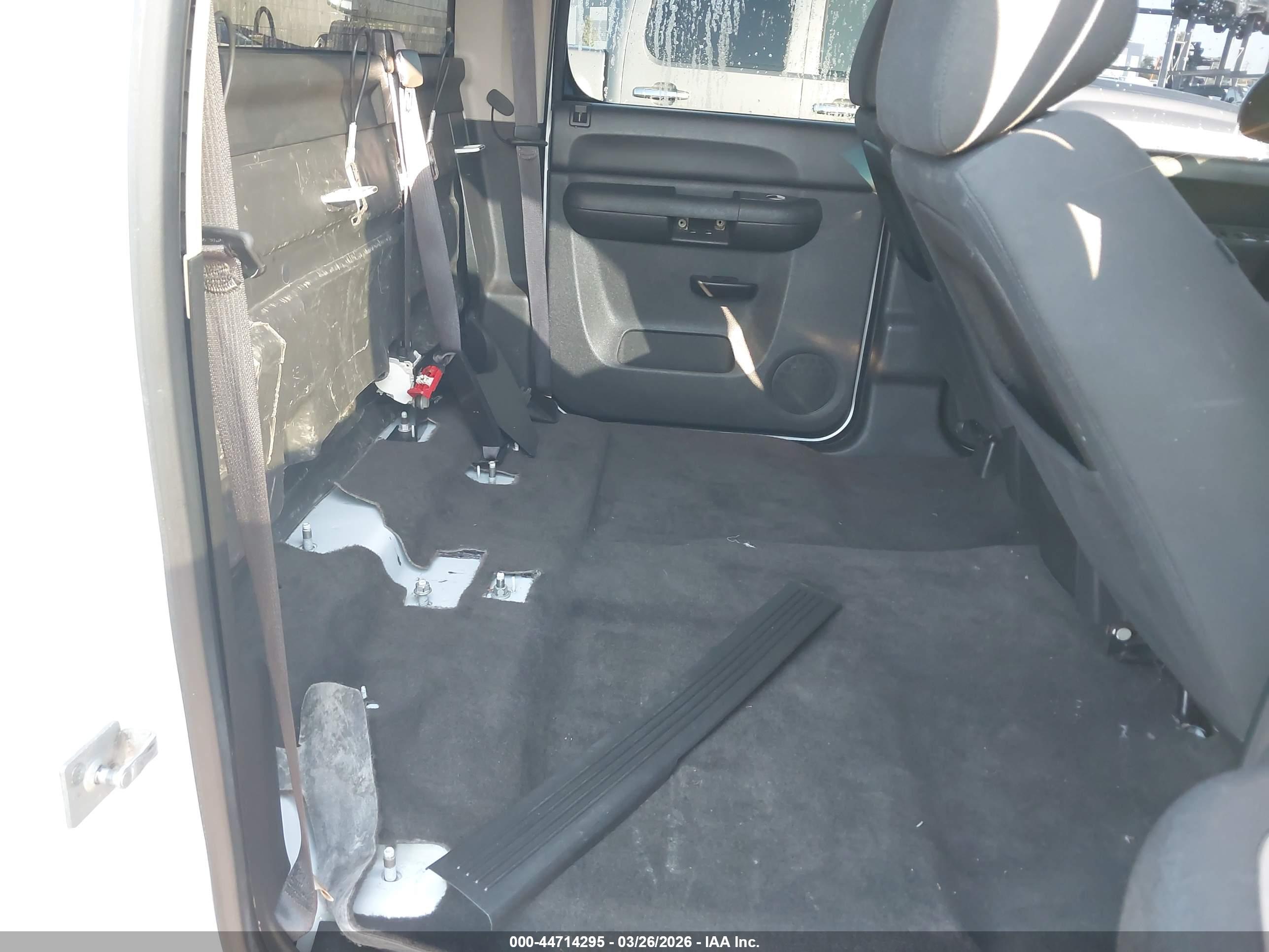 GMC SIERRA image 8