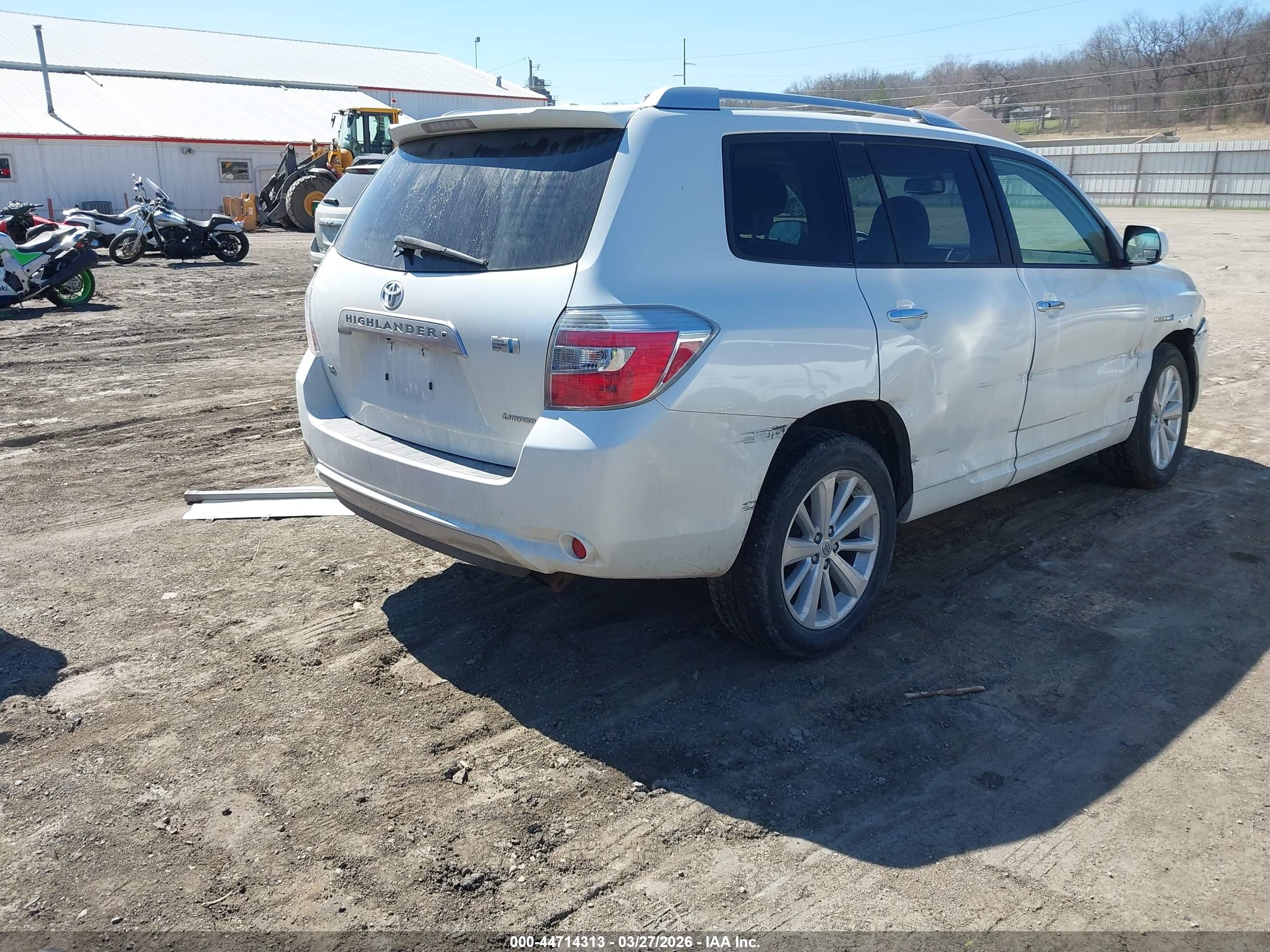 TOYOTA HIGHLANDER image 4