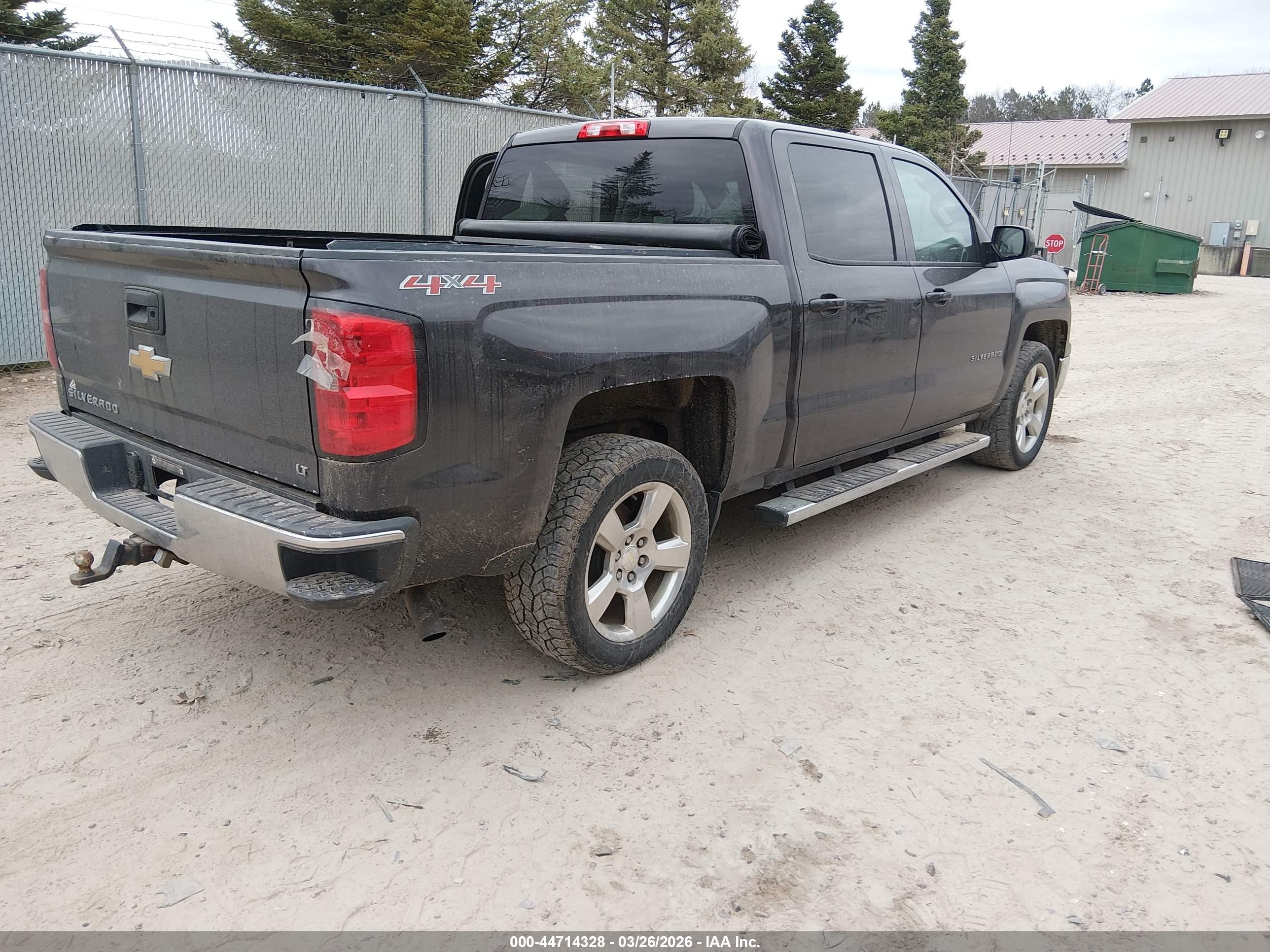 CHEVROLET SILVERADO image 4