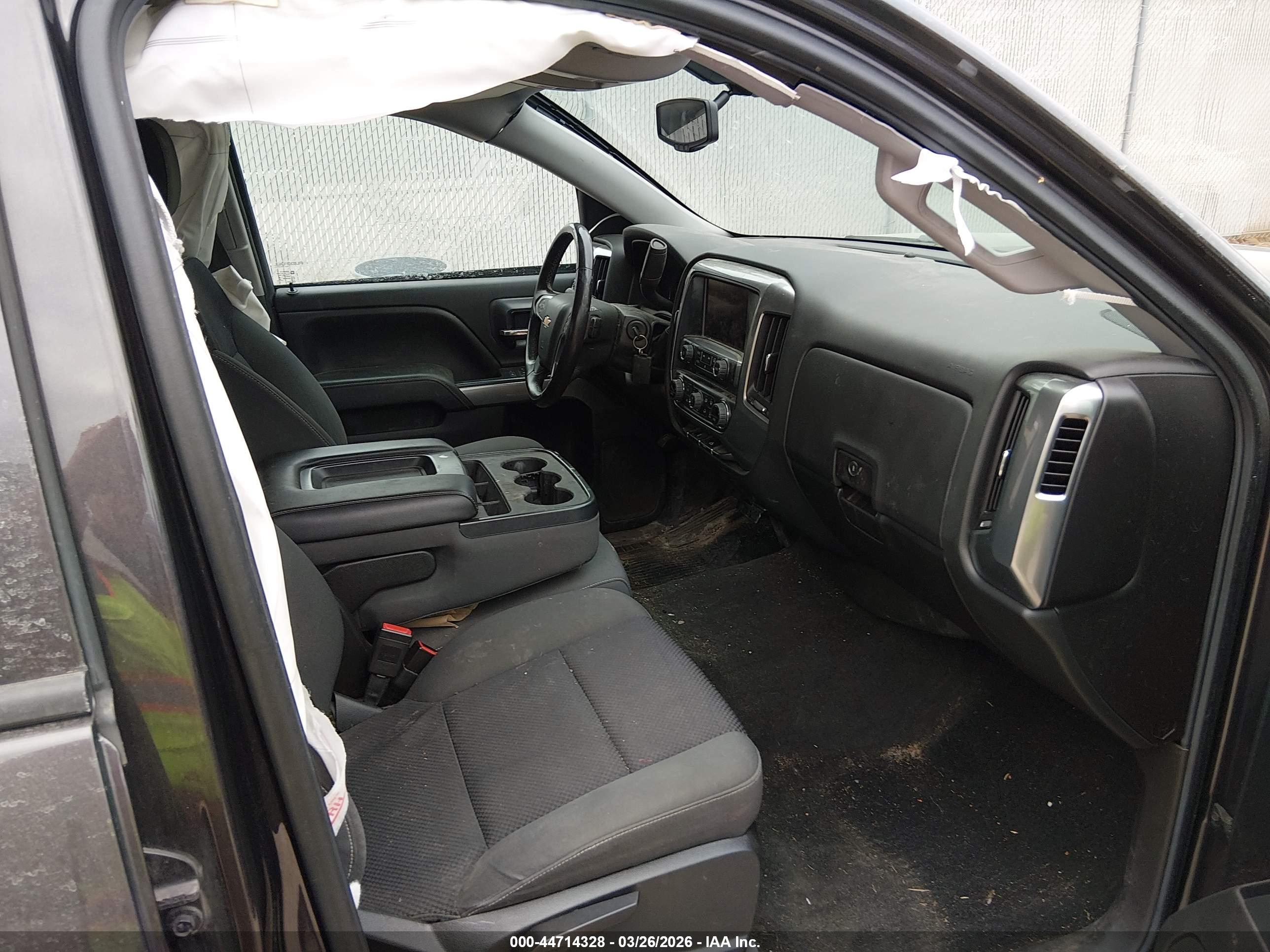 CHEVROLET SILVERADO image 5