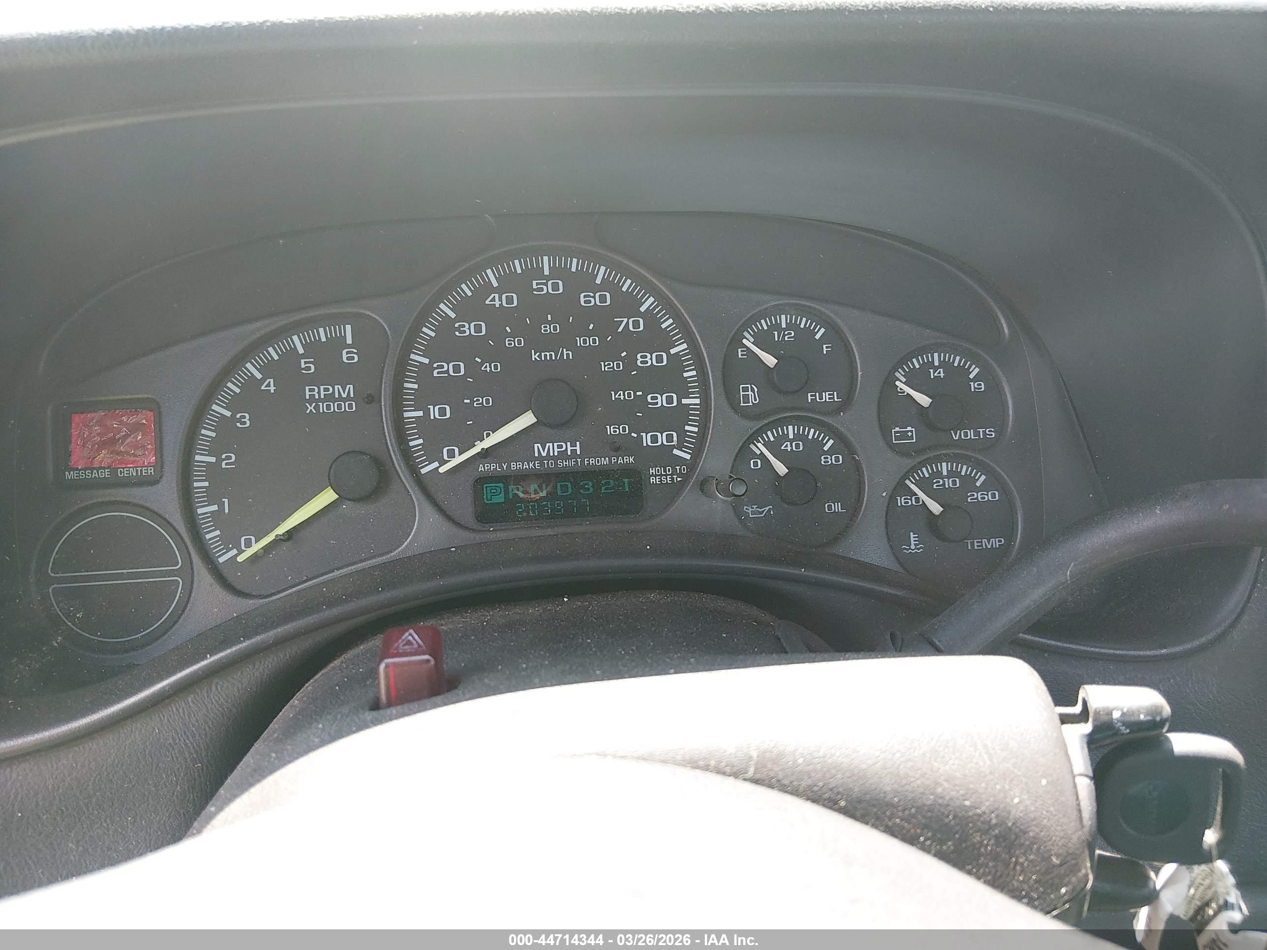 CHEVROLET SILVERADO image 7