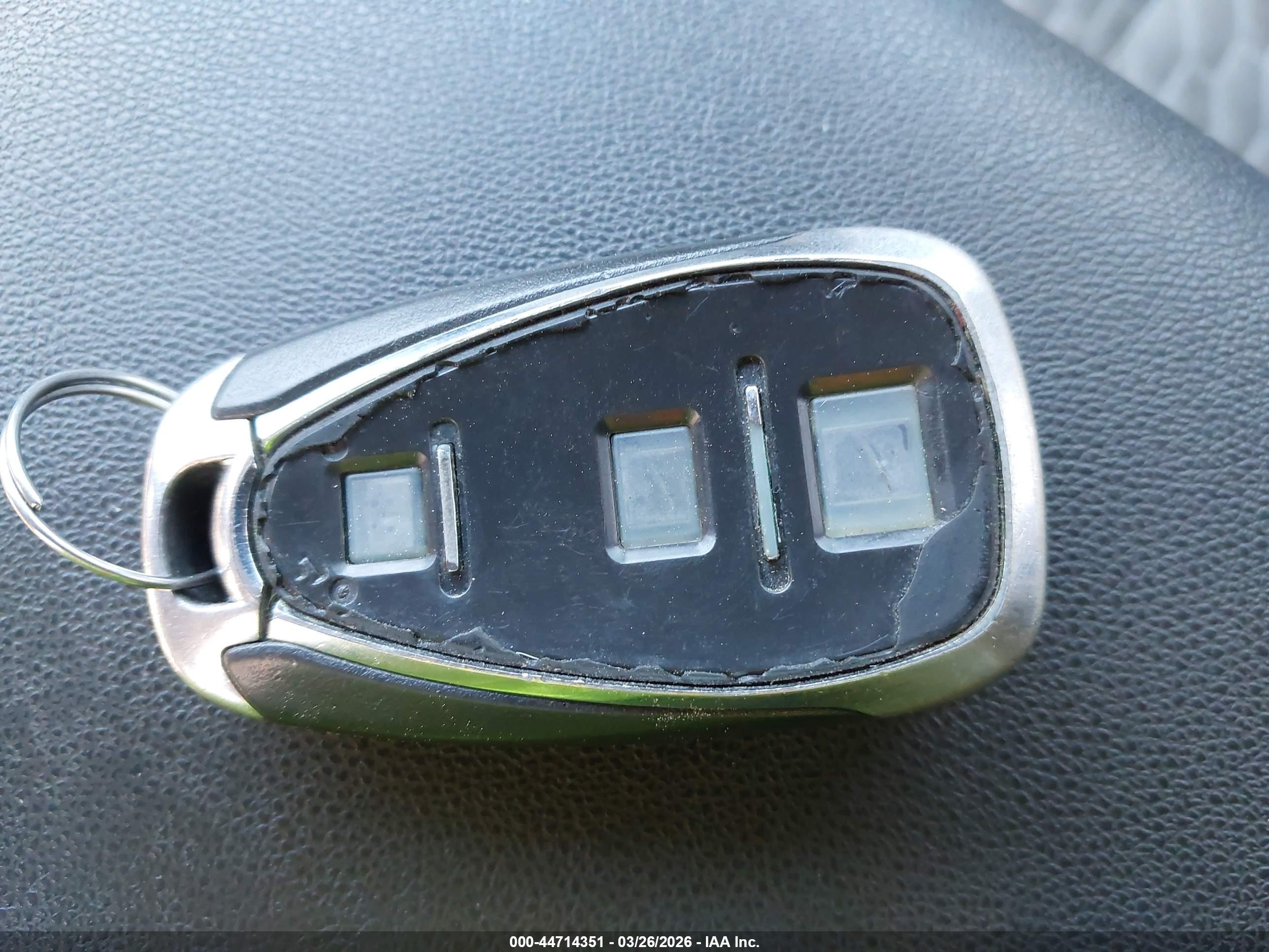 CHEVROLET EQUINOX image 11