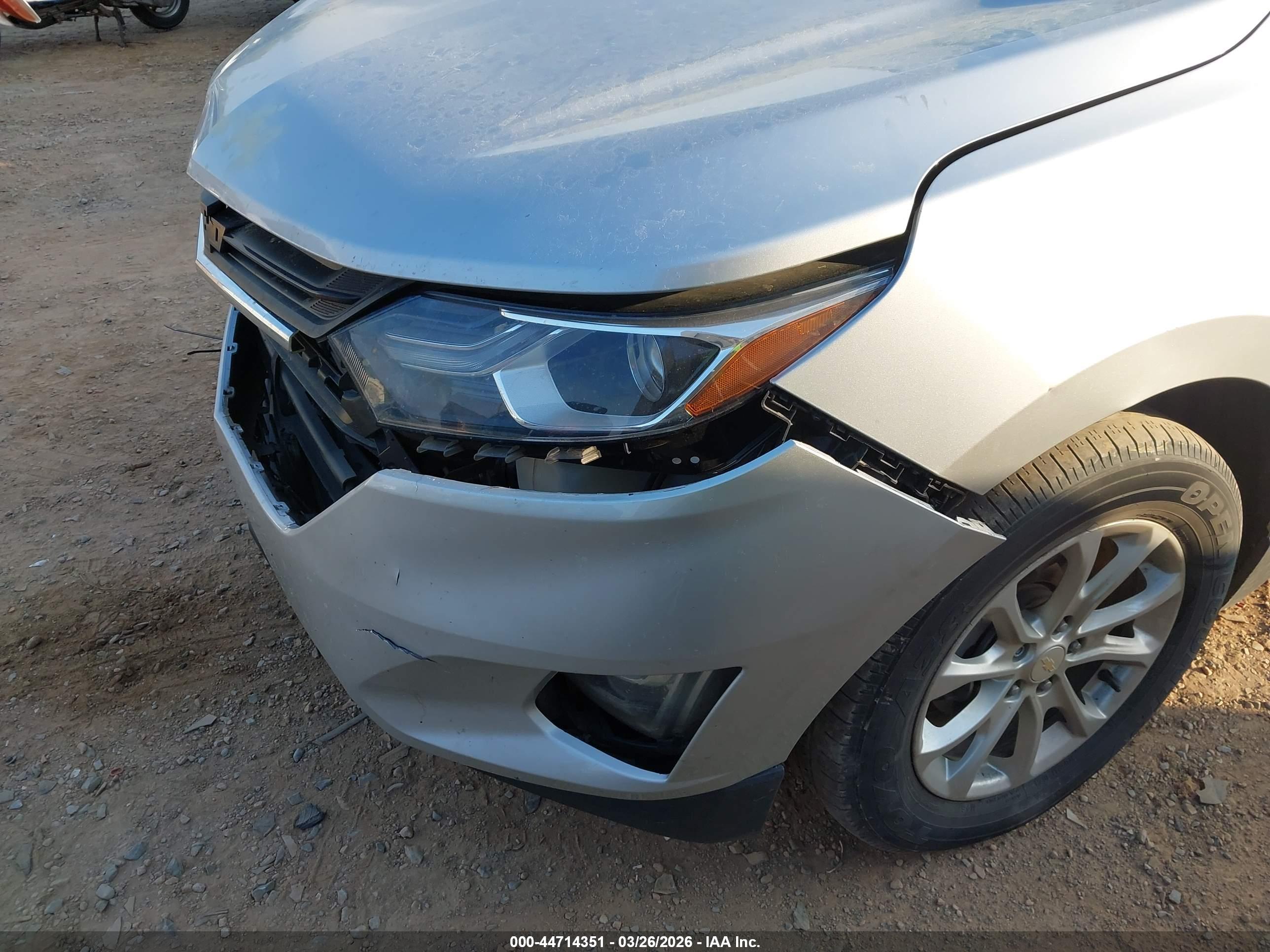 CHEVROLET EQUINOX image 6