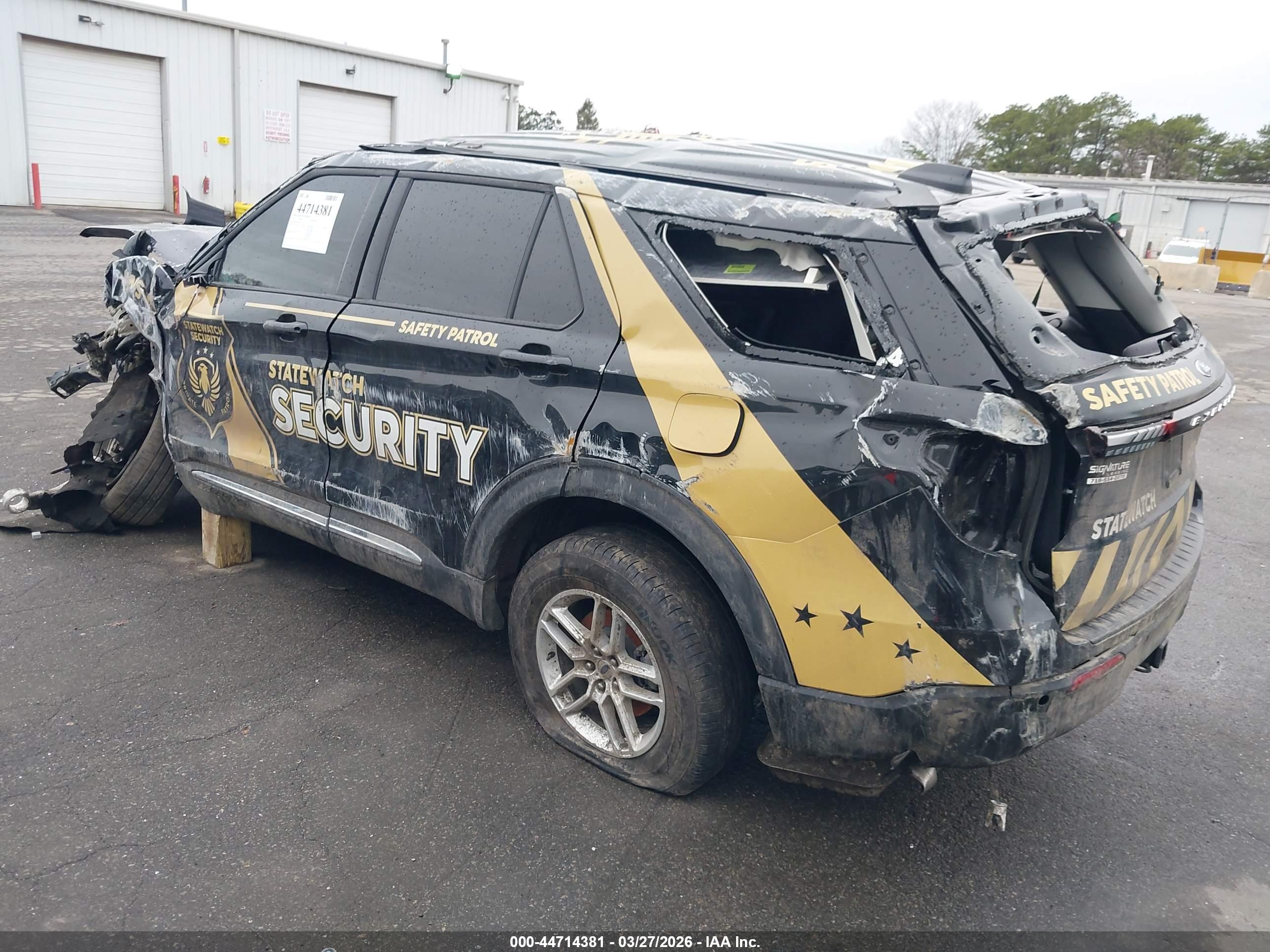 FORD EXPLORER image 3