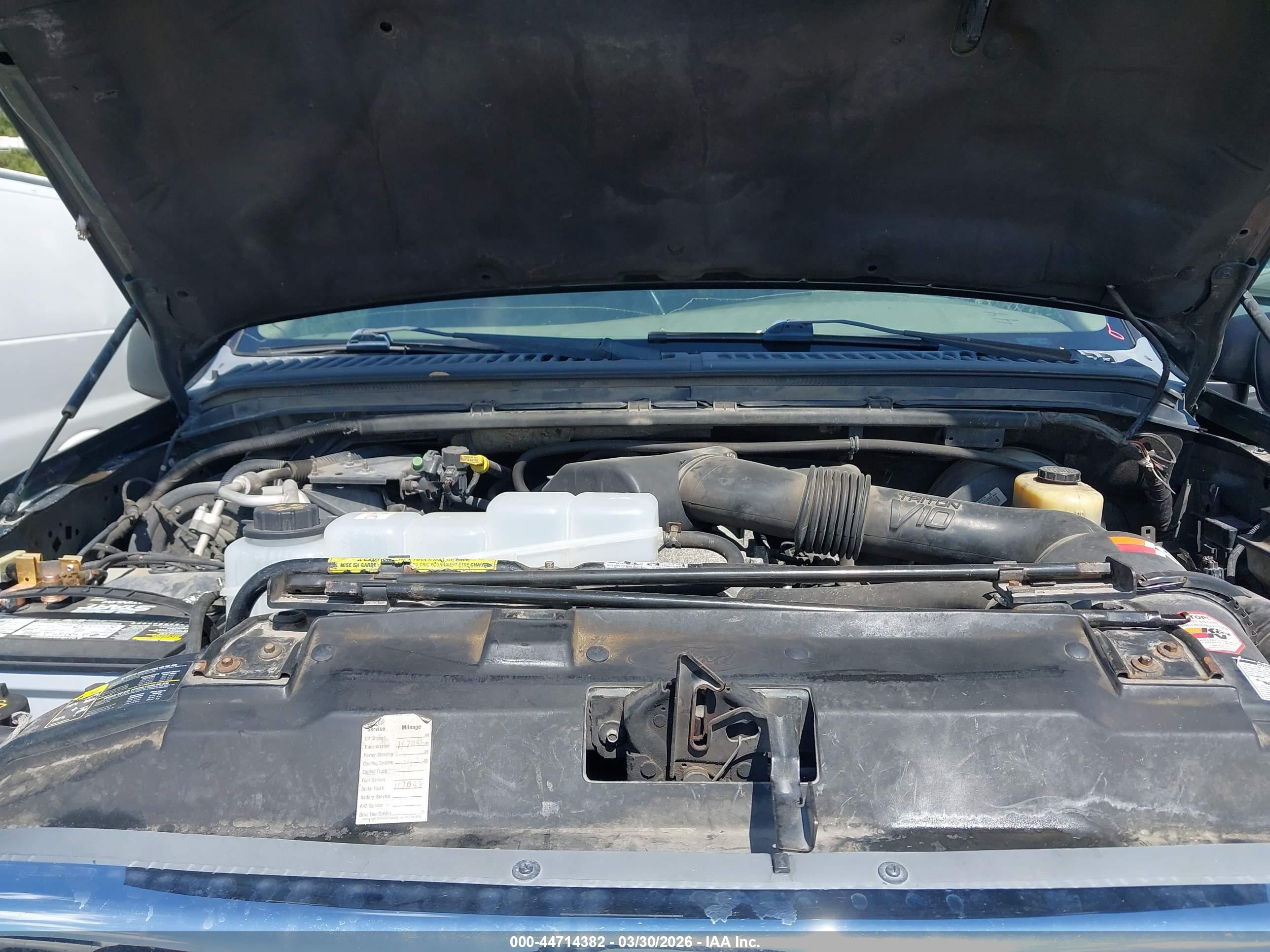 FORD EXCURSION image 10