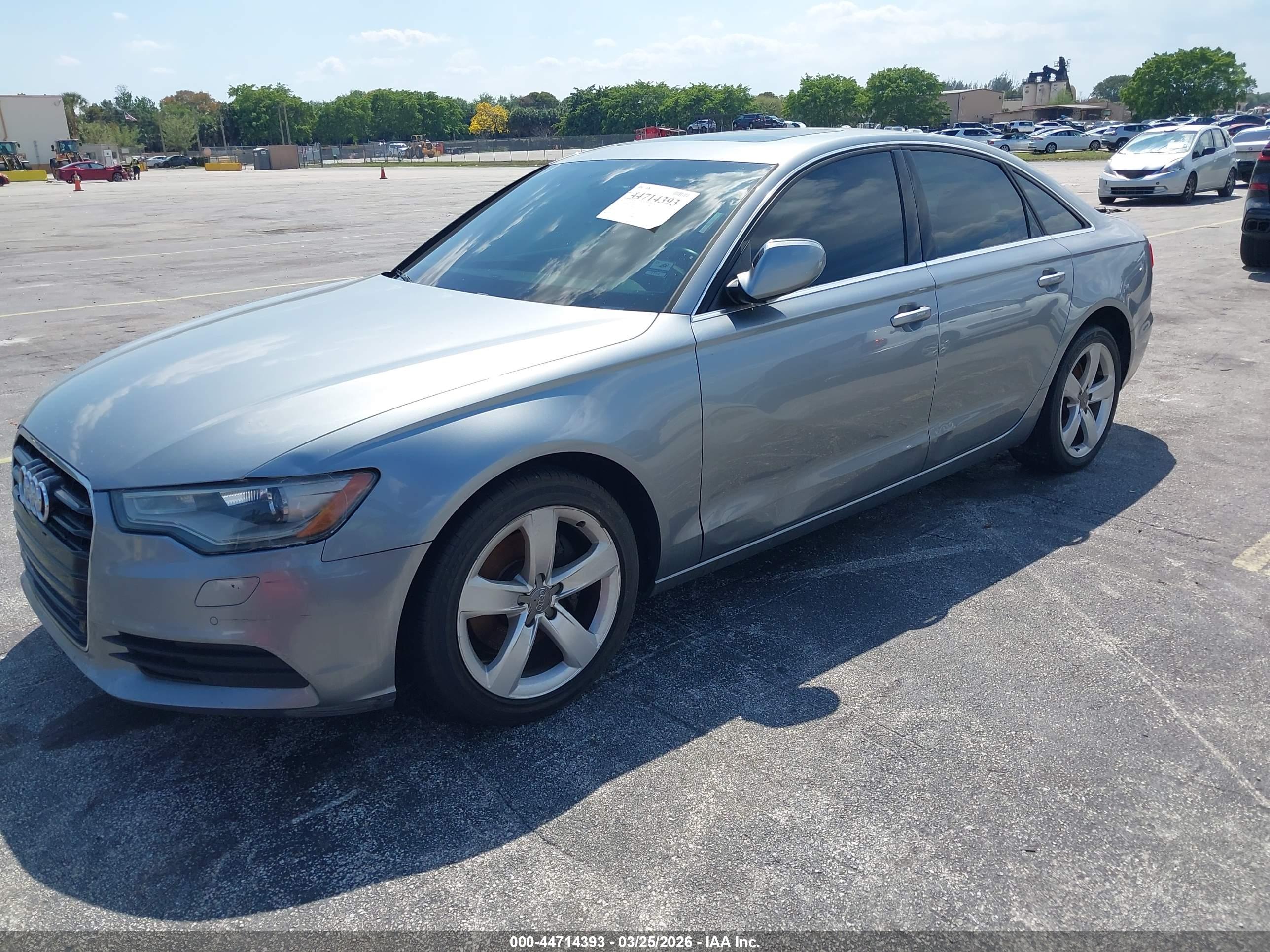AUDI A6 image 2