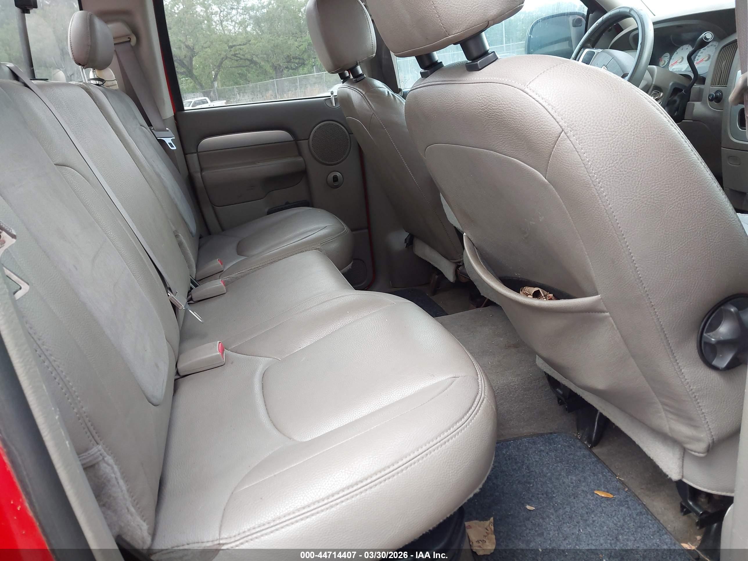 DODGE RAM image 8