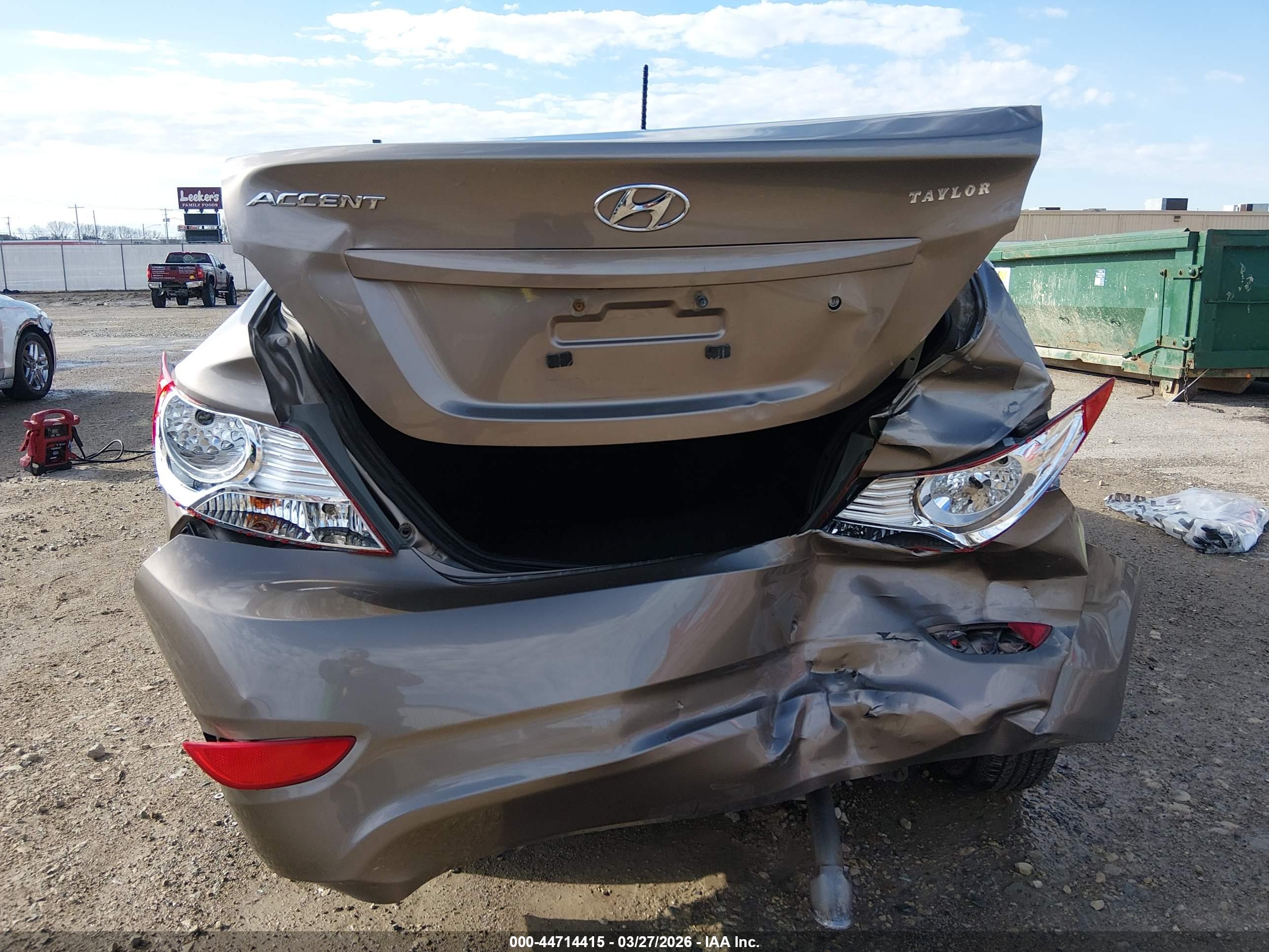HYUNDAI ACCENT image 6