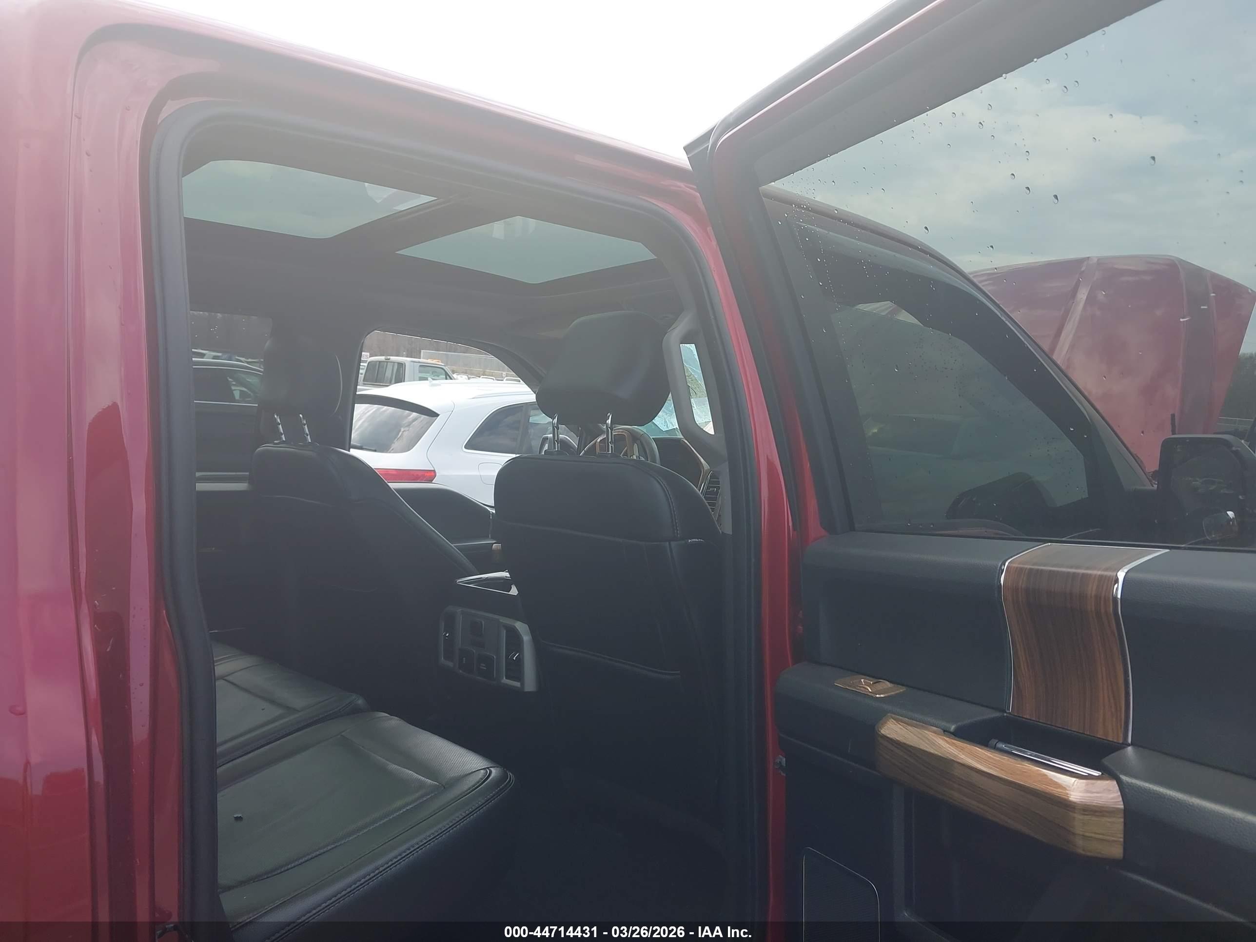 FORD F-150 image 8