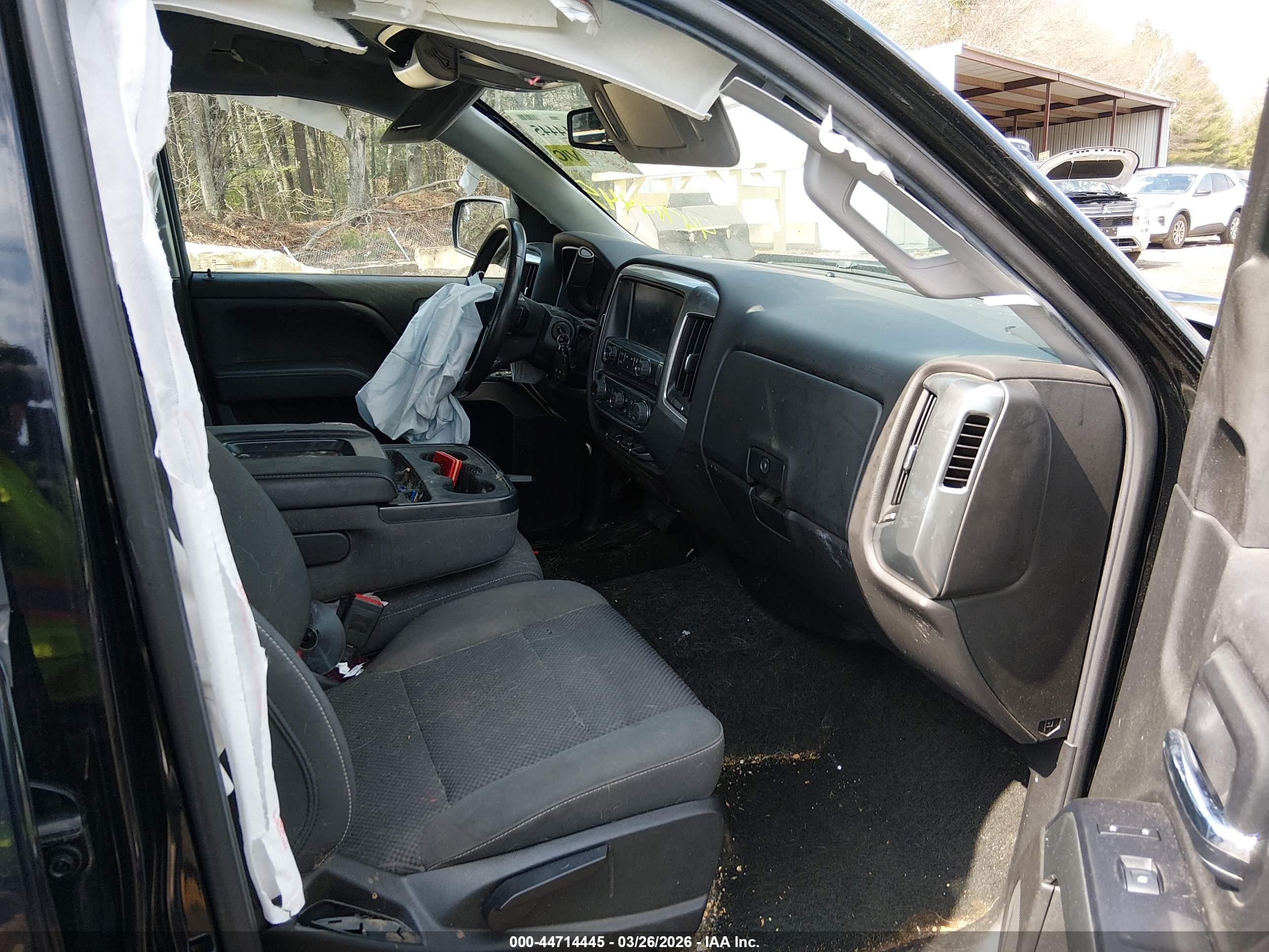 CHEVROLET SILVERADO image 5