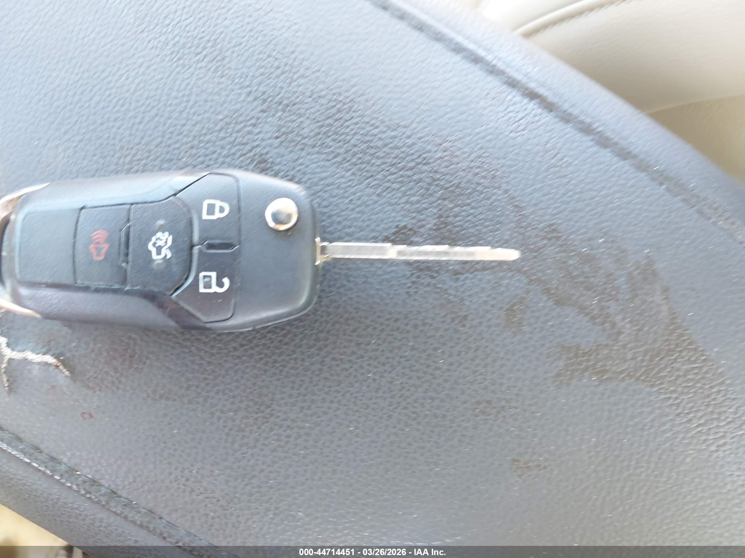 FORD FUSION image 11