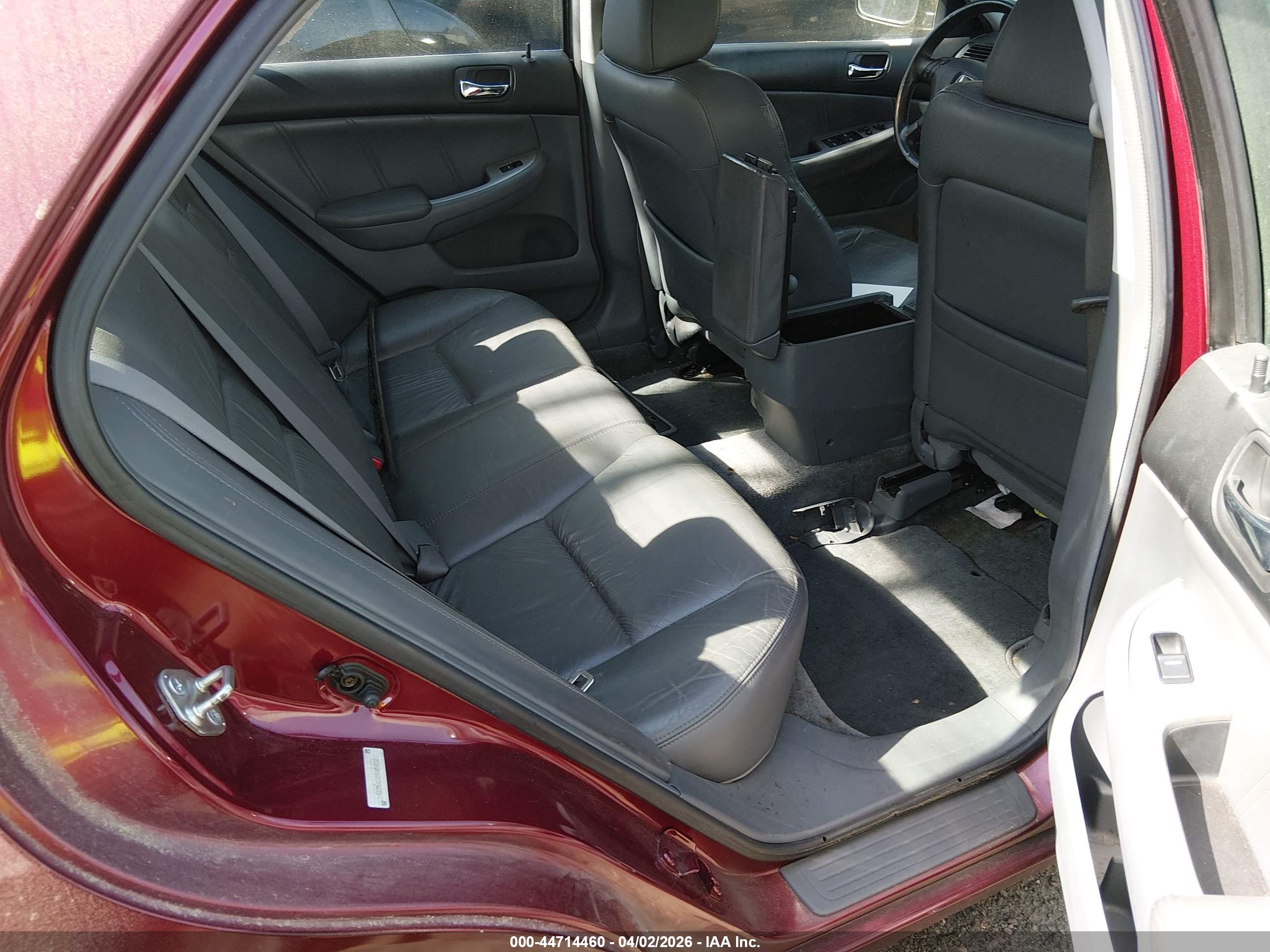 HONDA ACCORD image 8