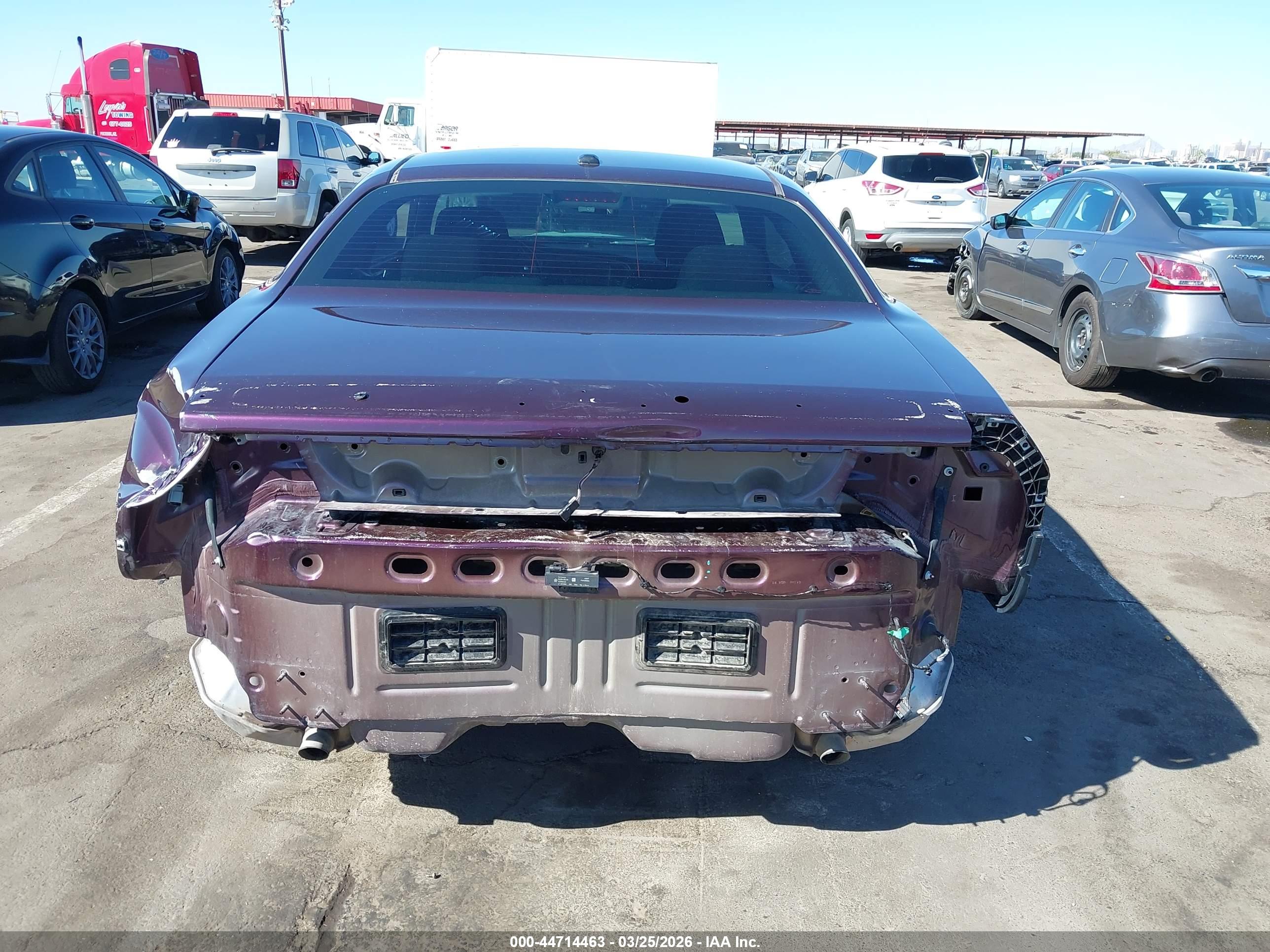 DODGE CHALLENGER image 6