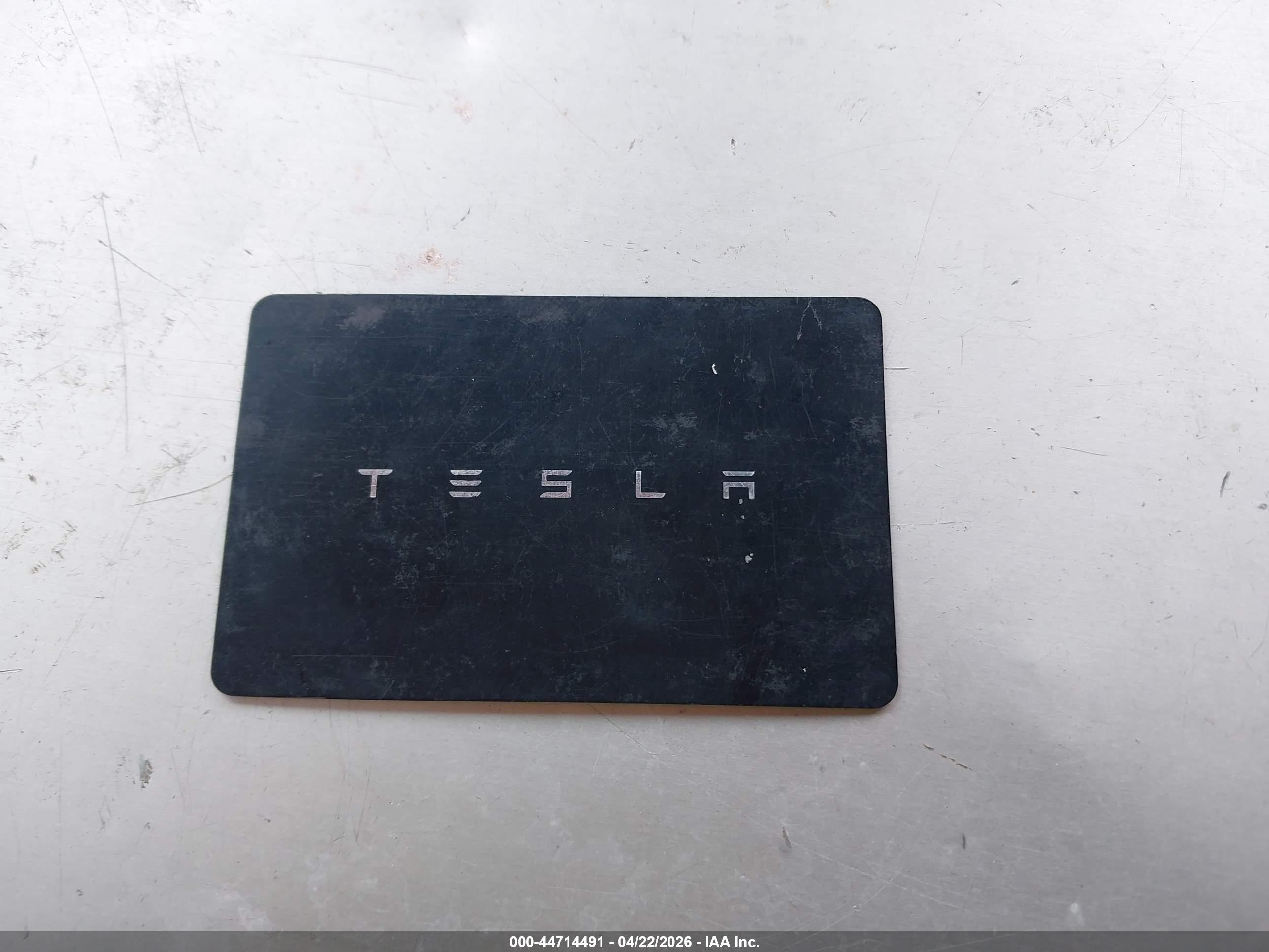 TESLA CYBERTRUCK image 11