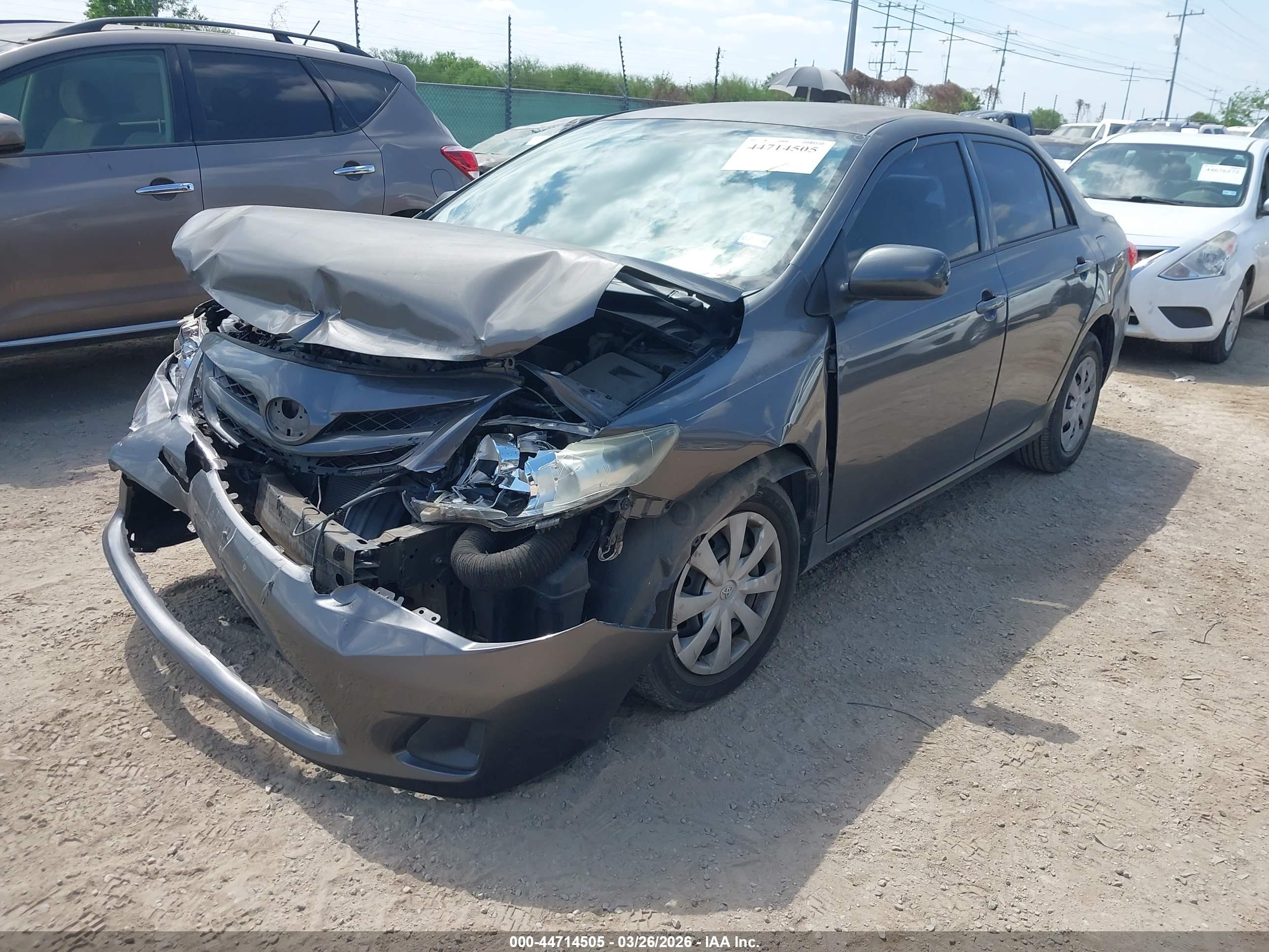 TOYOTA COROLLA image 2