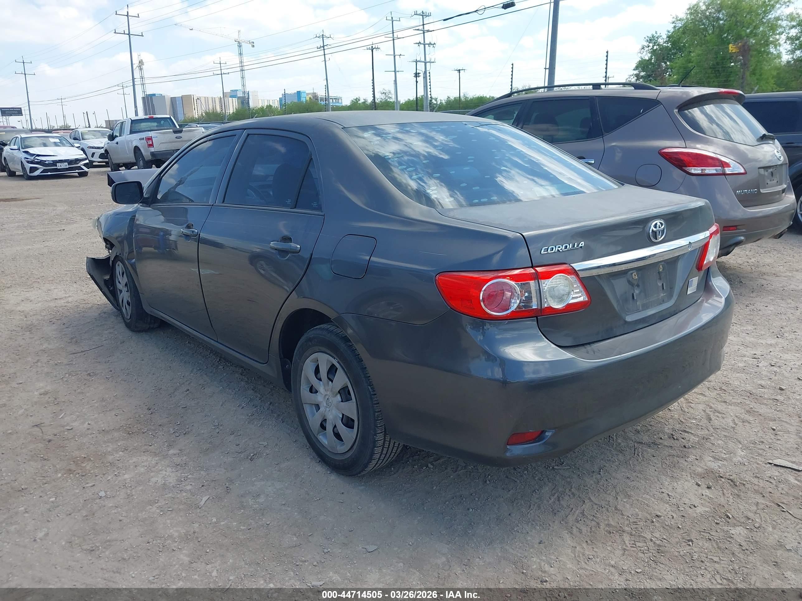 TOYOTA COROLLA image 3