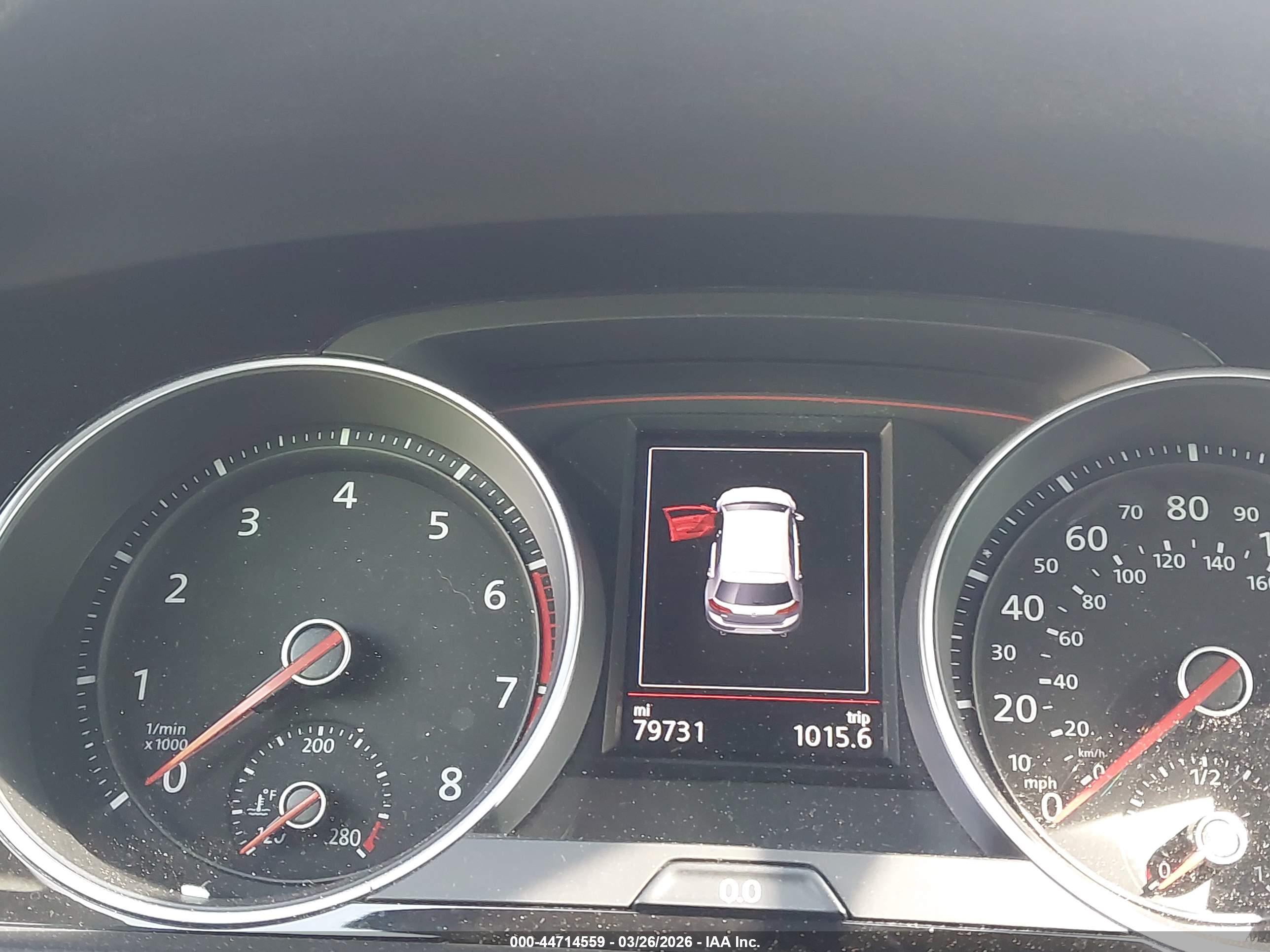 VOLKSWAGEN GOLF image 7