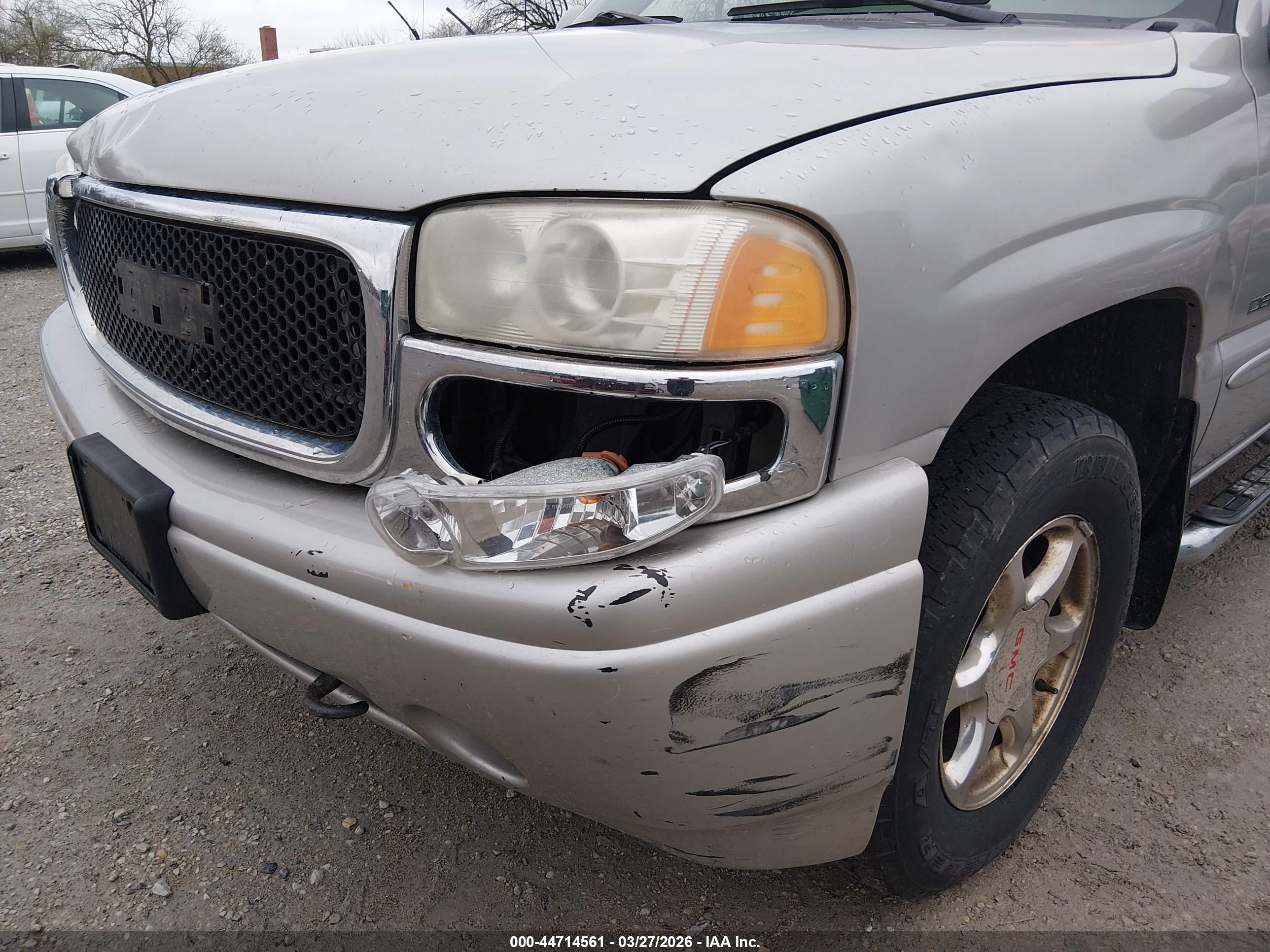 GMC SIERRA image 6