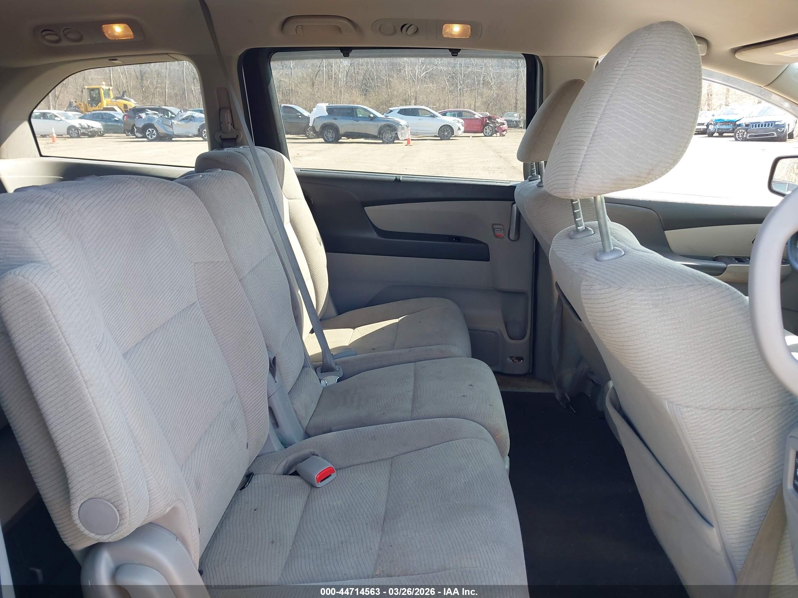 HONDA ODYSSEY image 8