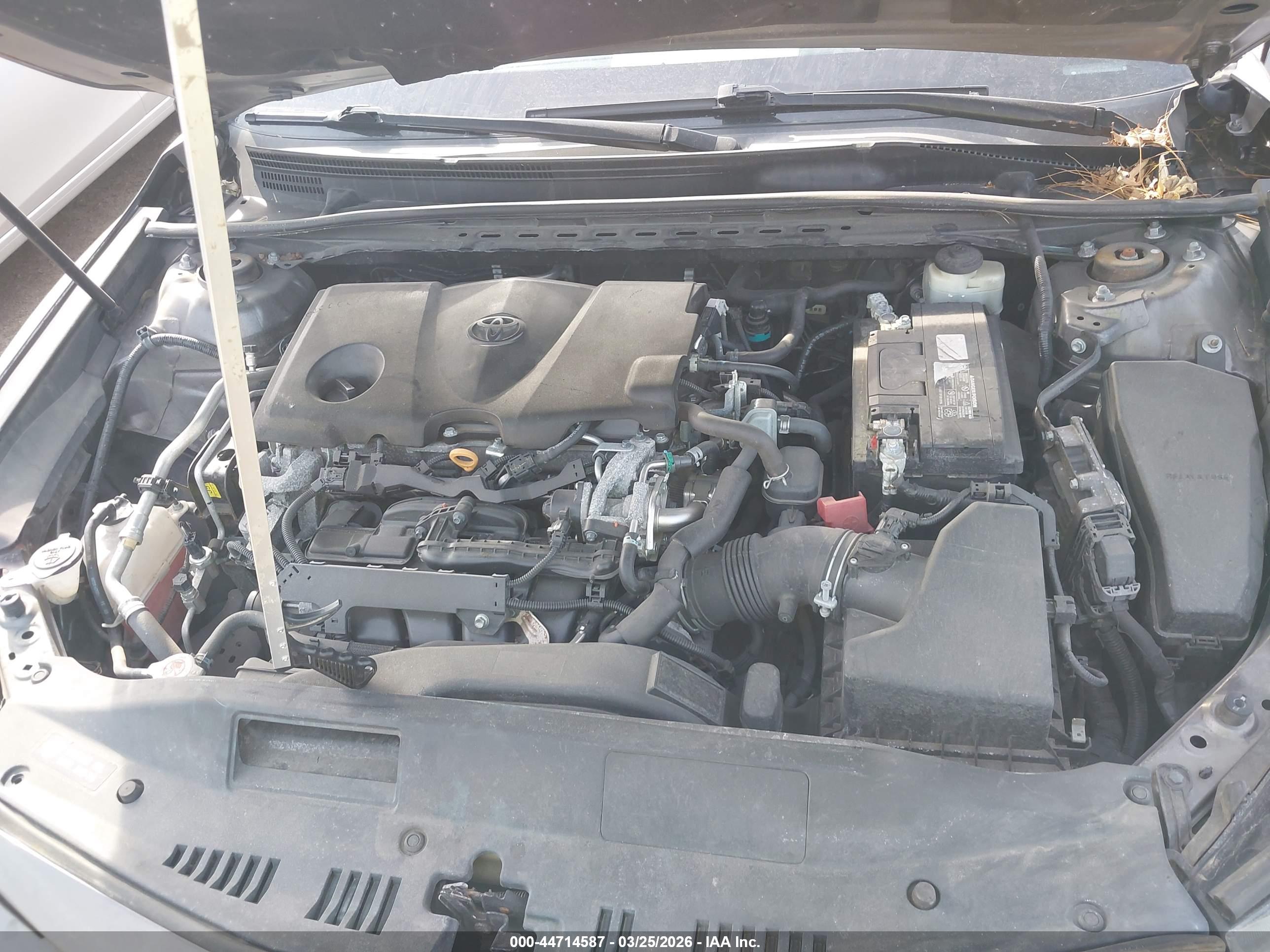 TOYOTA CAMRY image 10