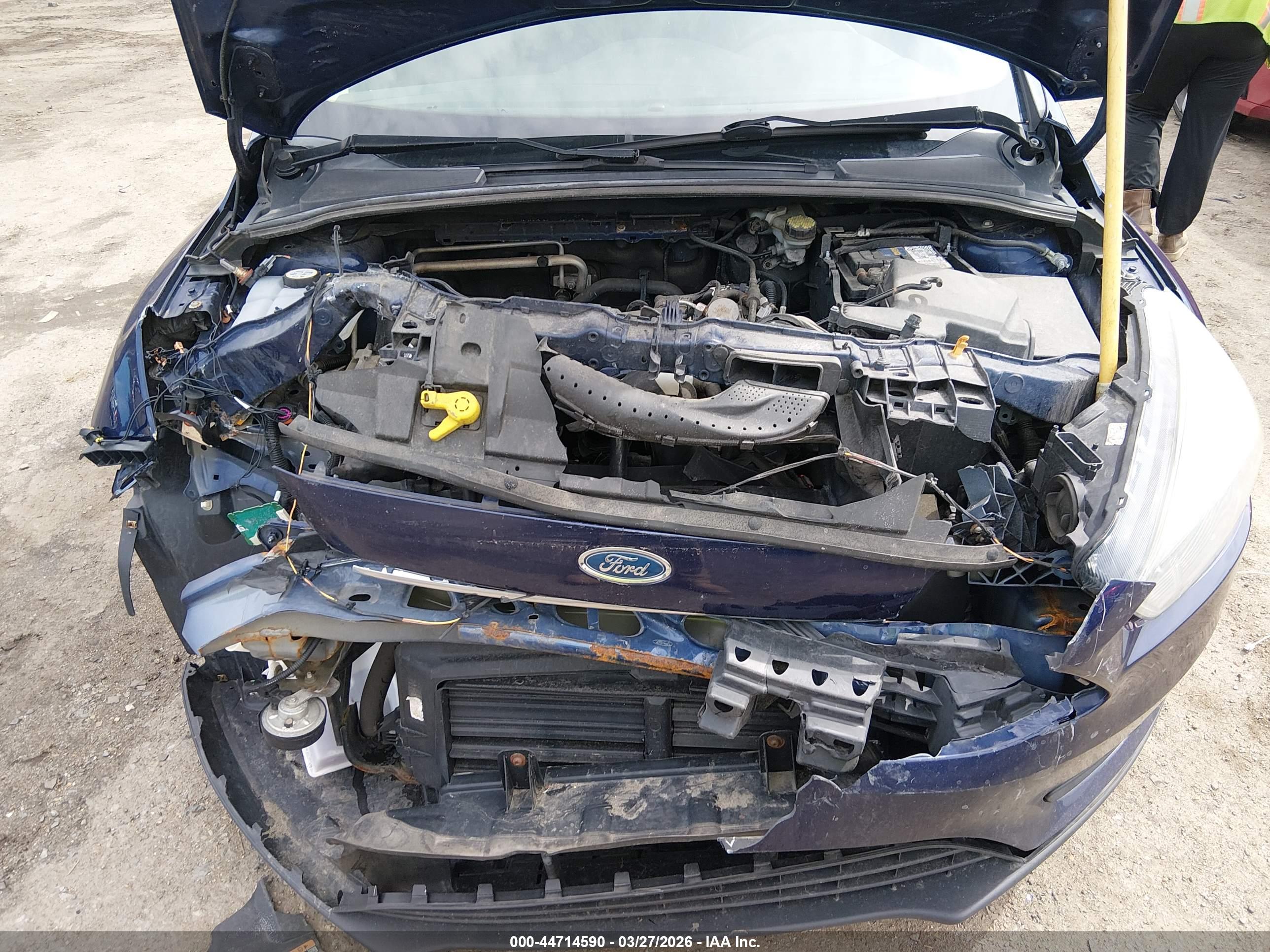 FORD FOCUS image 10