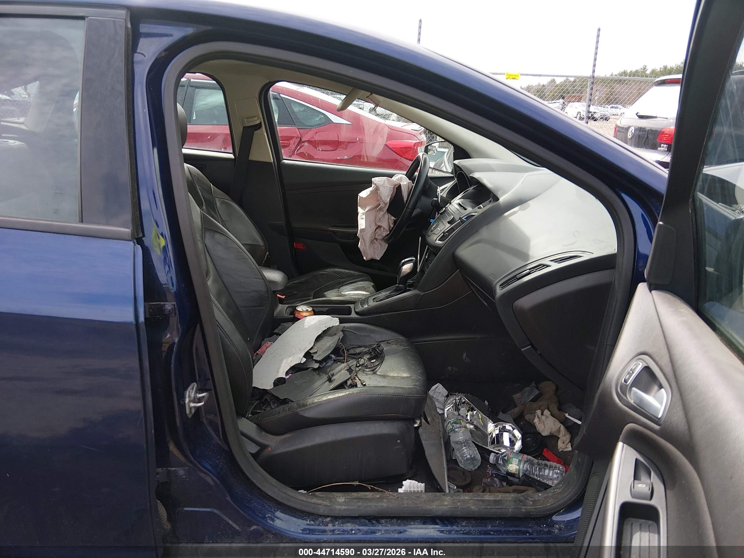 FORD FOCUS image 5
