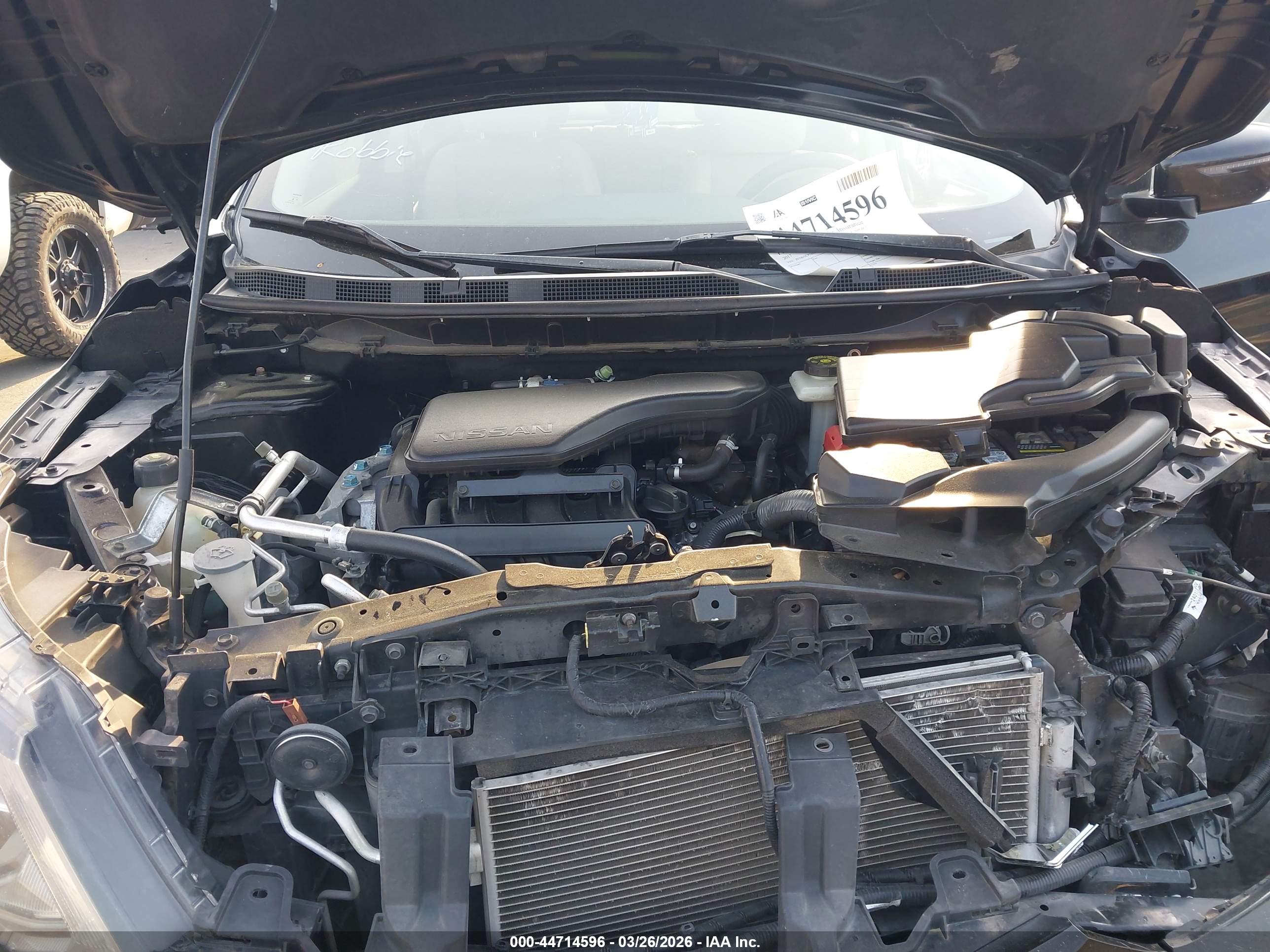 NISSAN ROGUE image 10