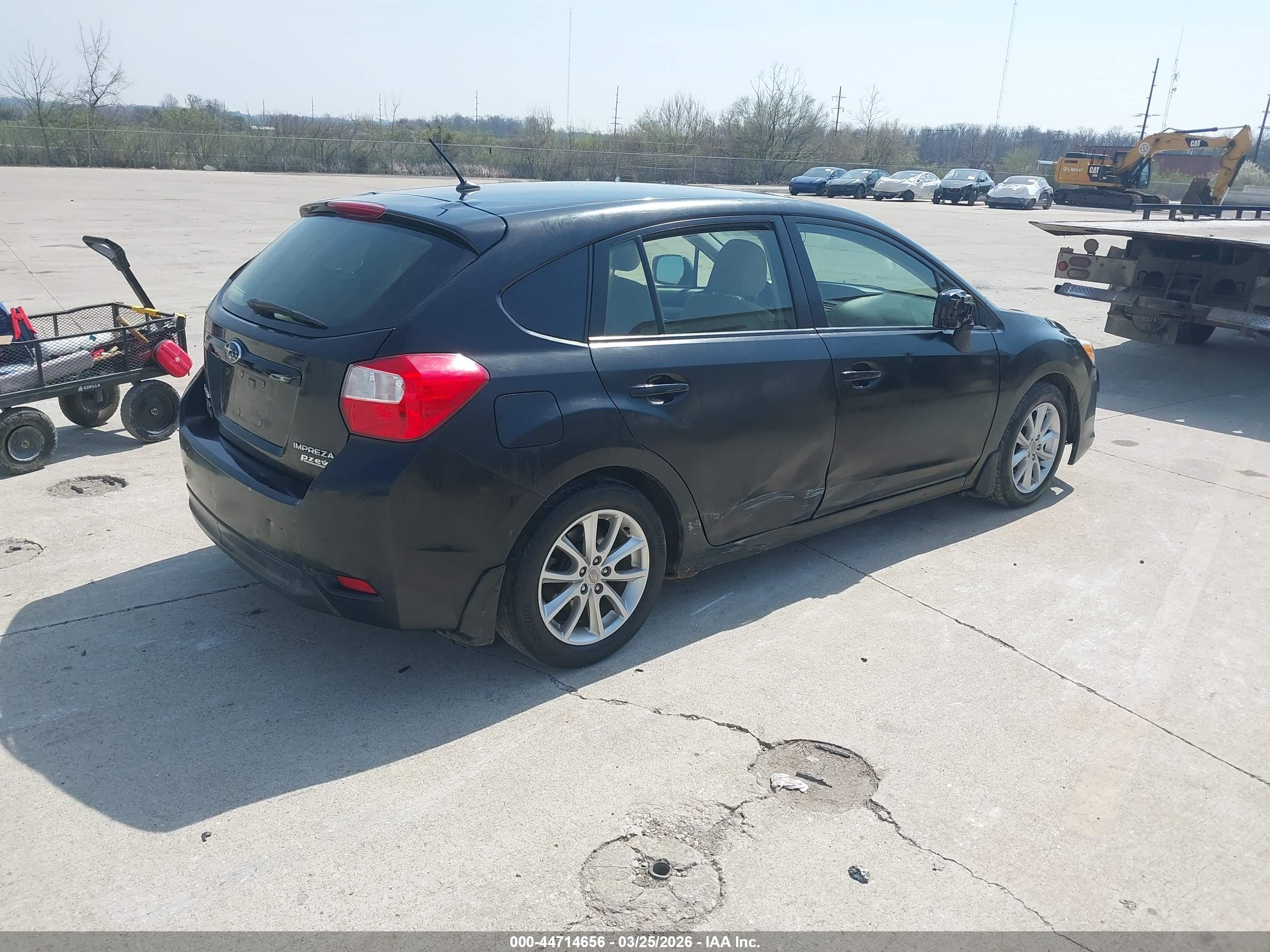 SUBARU IMPREZA image 4