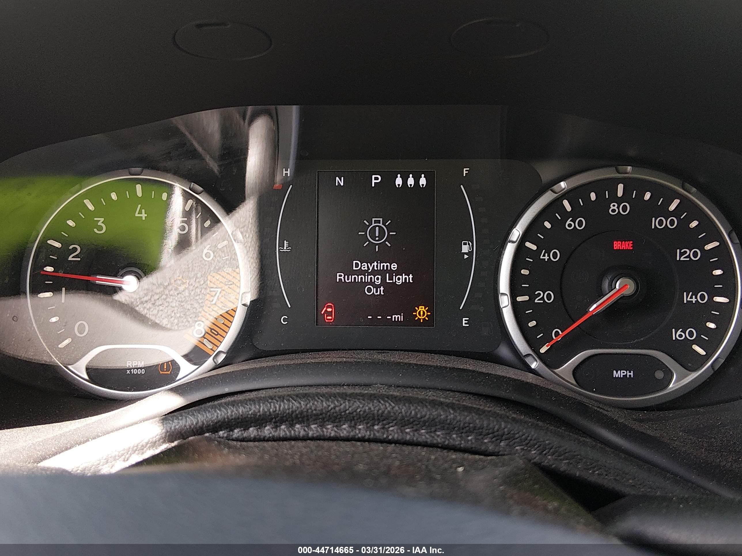 JEEP RENEGADE image 7
