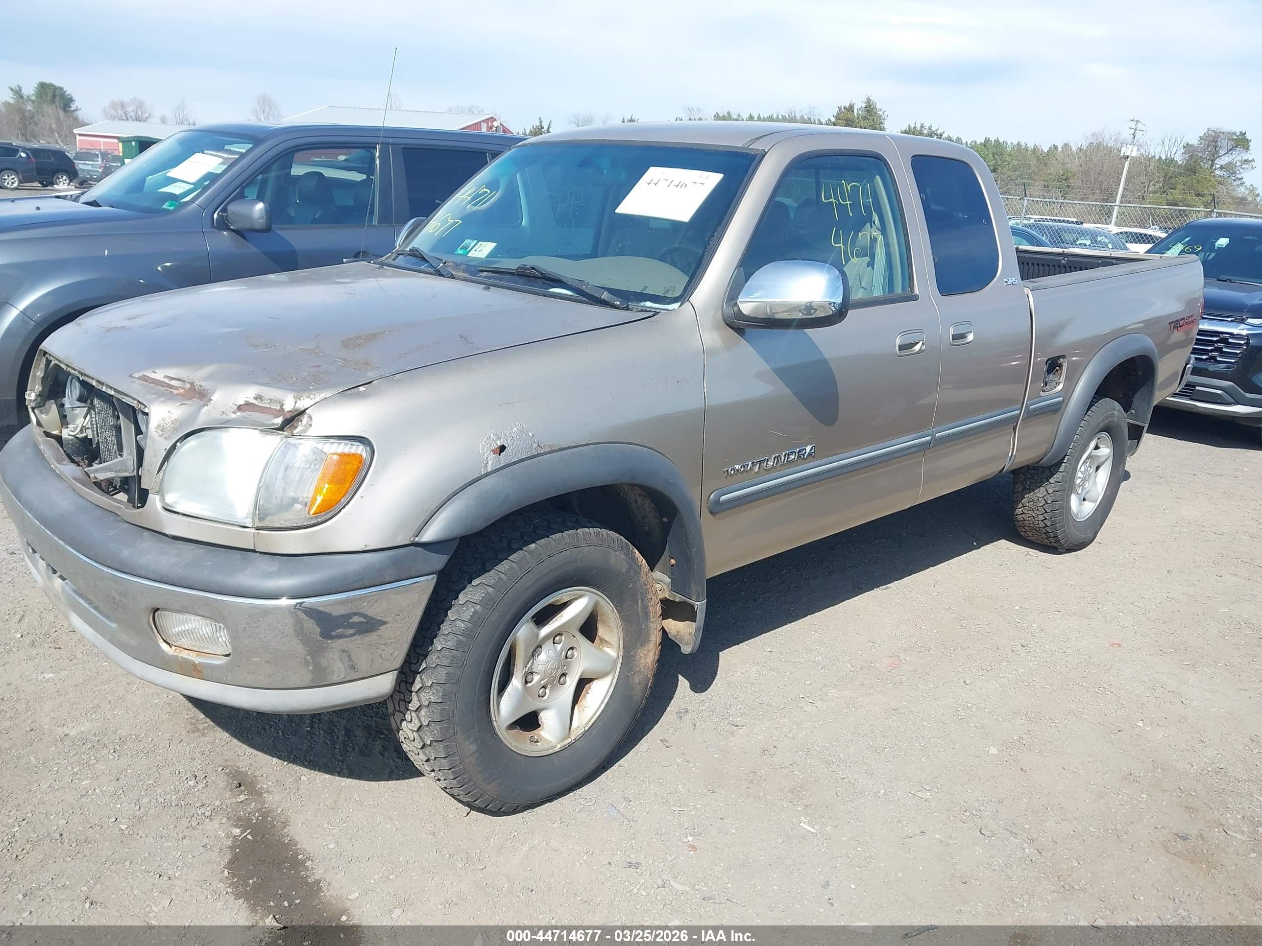TOYOTA TUNDRA image 2