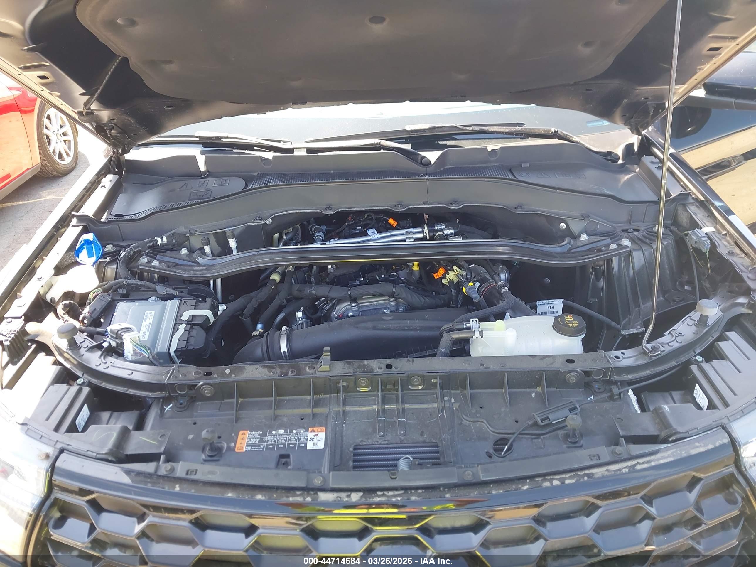 FORD EXPLORER image 10